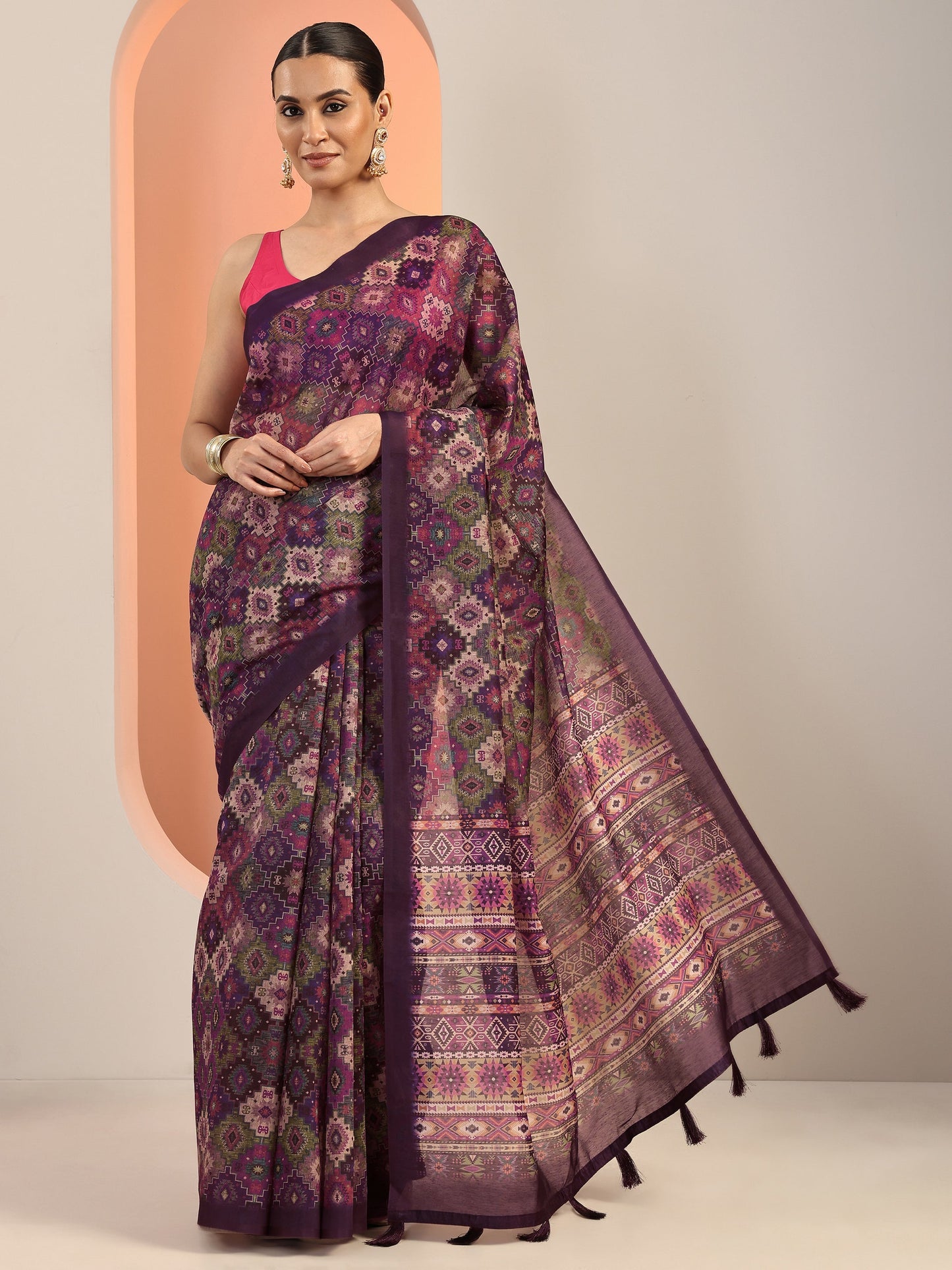 Multi Printed Silk Blend Saree With Unstitched Blouse Piece