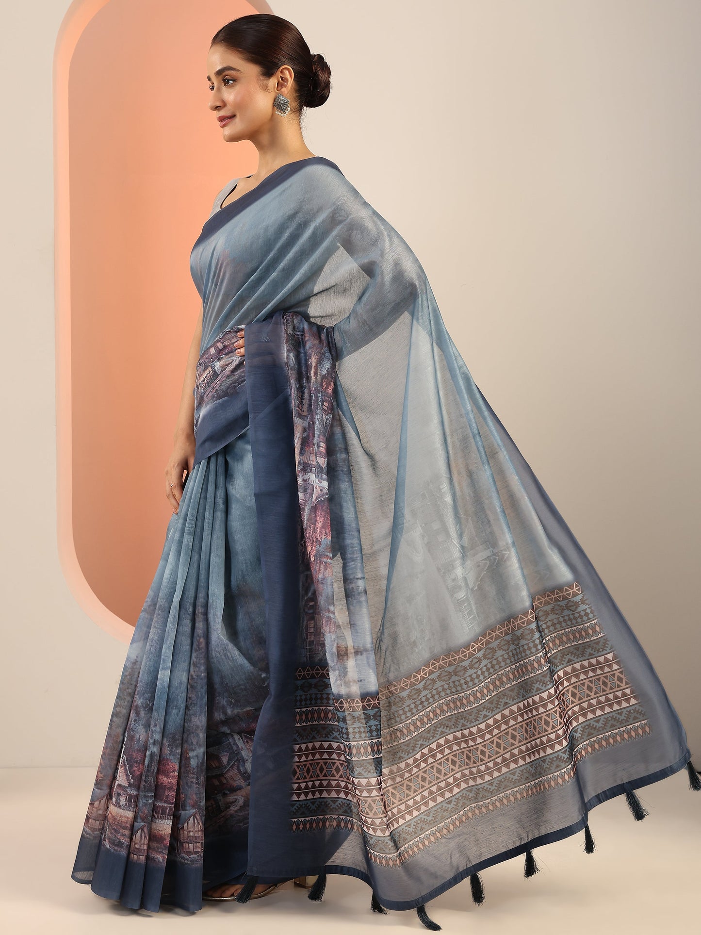 Blue Printed Silk Saree With Unstitched Blouse Piece