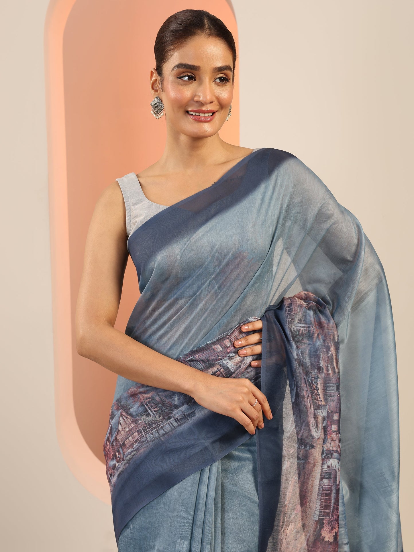 Blue Printed Silk Saree With Unstitched Blouse Piece