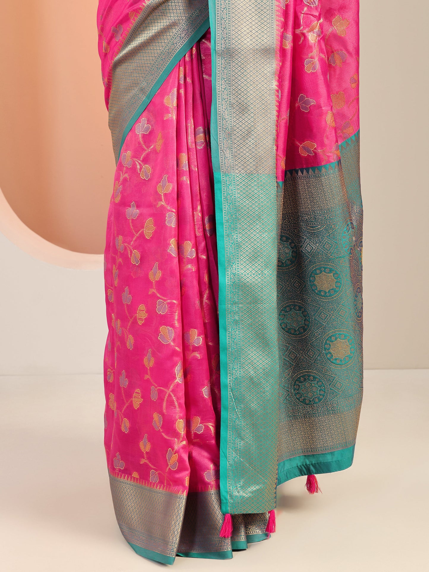 Pink Woven Design Silk Blend Saree With Unstitched Blouse Piece