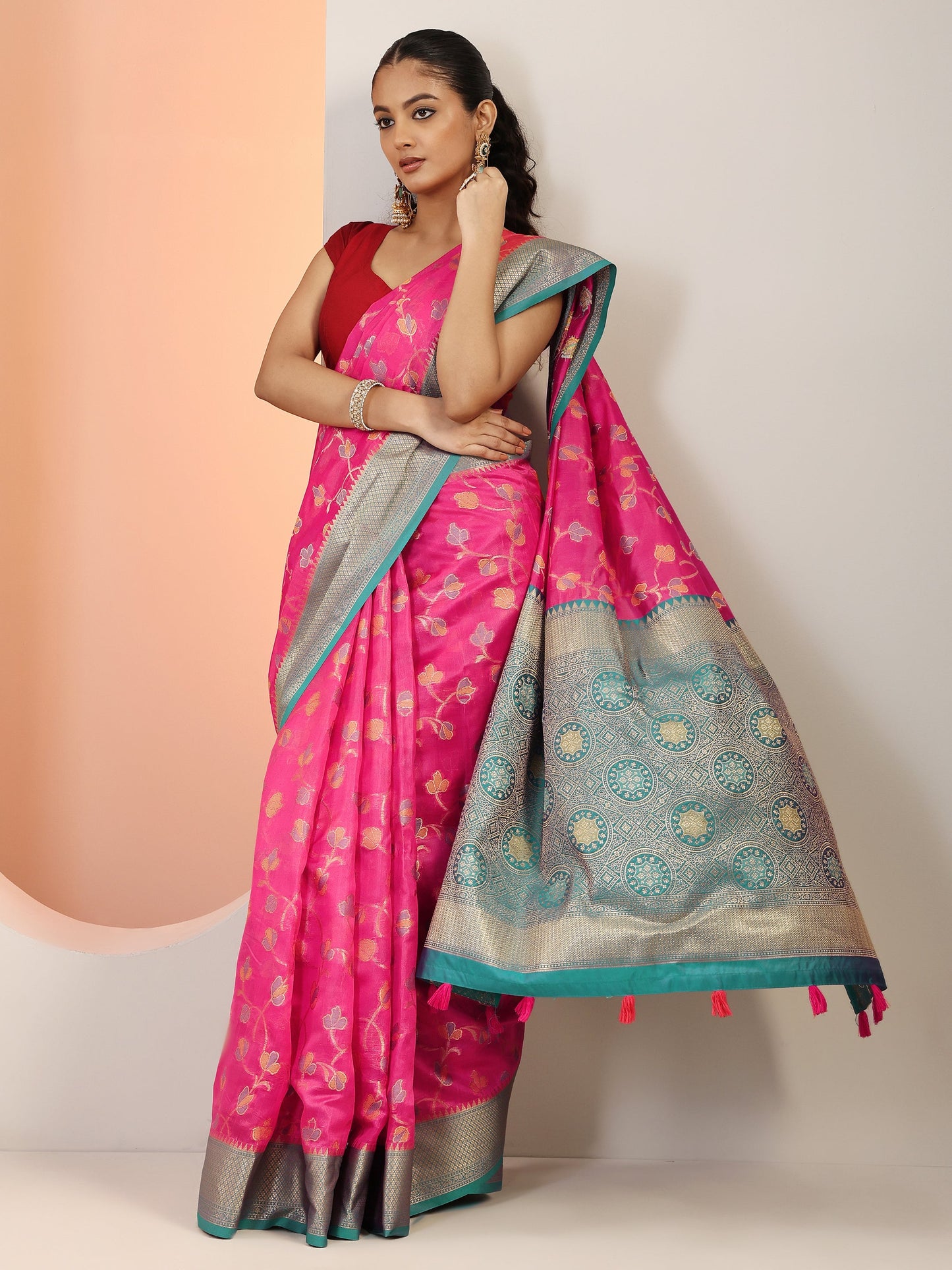 Pink Woven Design Silk Blend Saree With Unstitched Blouse Piece