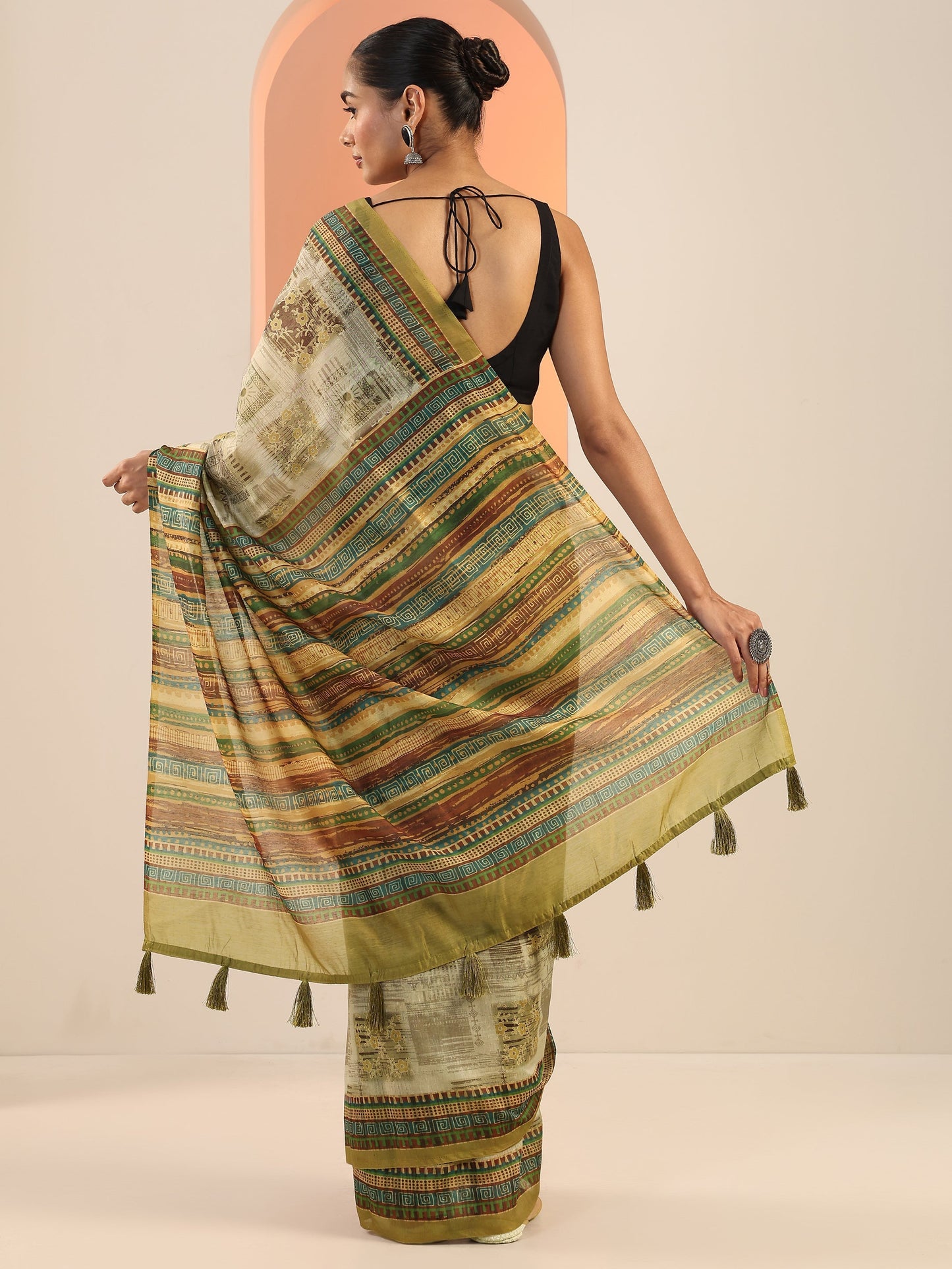 Olive Printed Silk Saree With Unstitched Blouse Piece