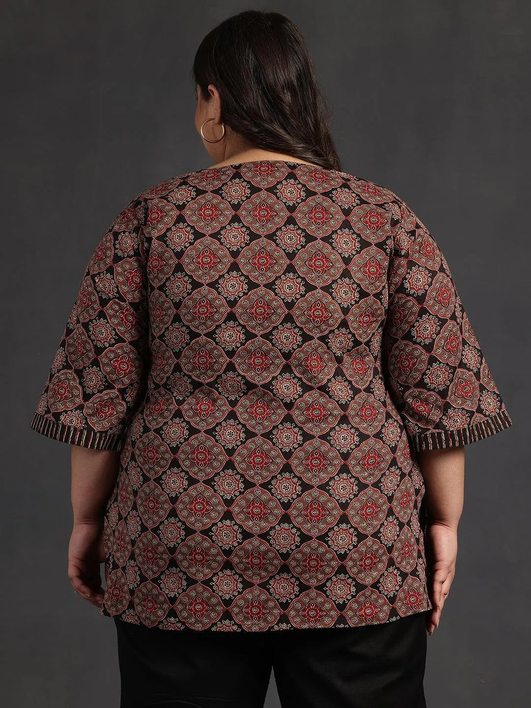 Plus Size Black Printed Cotton Straight Kurti