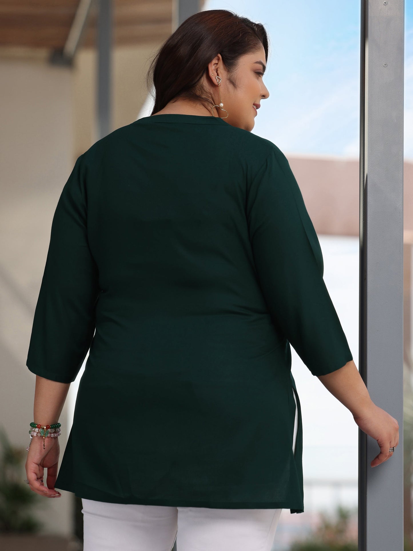 Plus Size Green Solid Rayon Straight Kurti