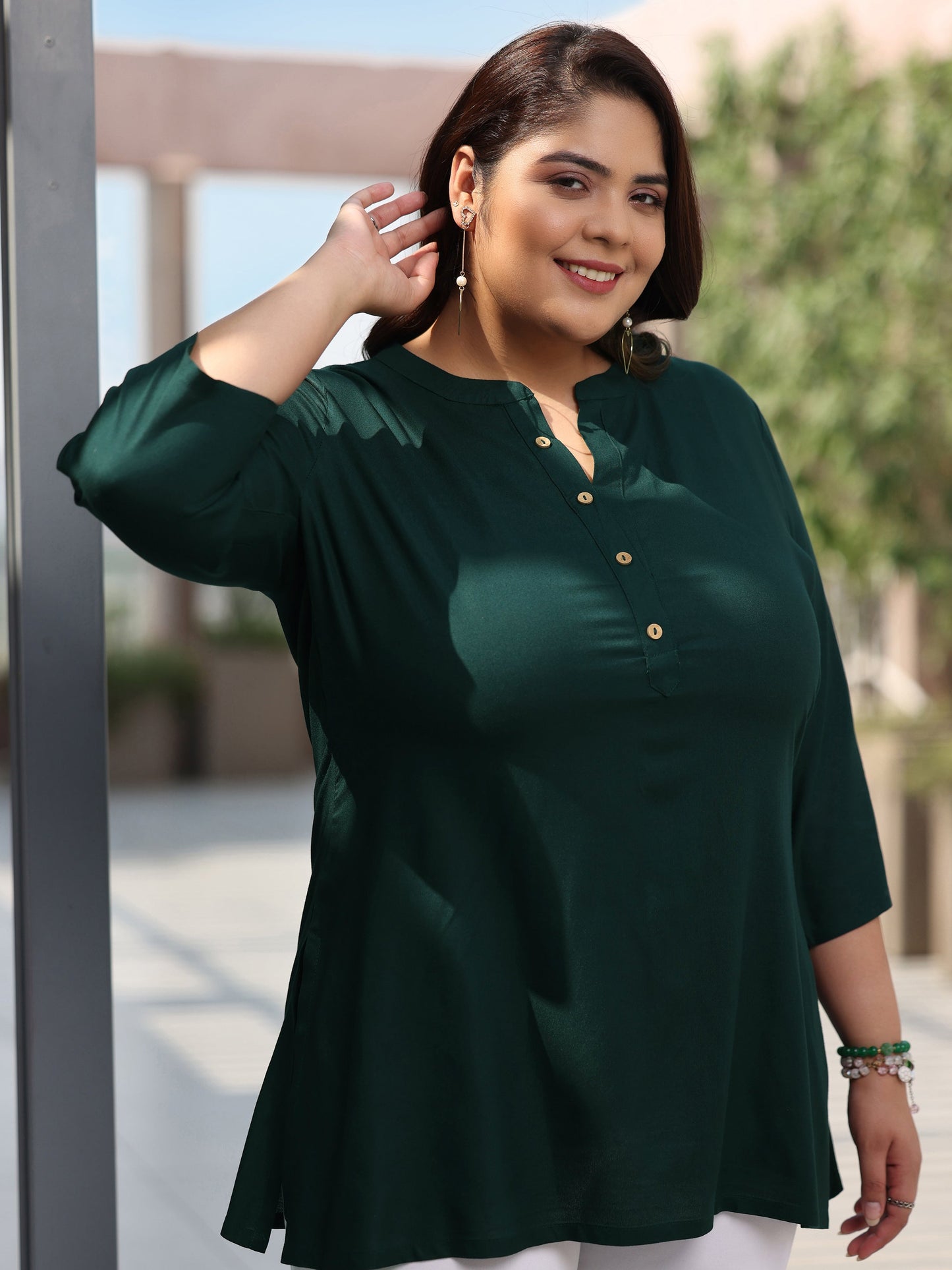 Plus Size Green Solid Rayon Straight Kurti