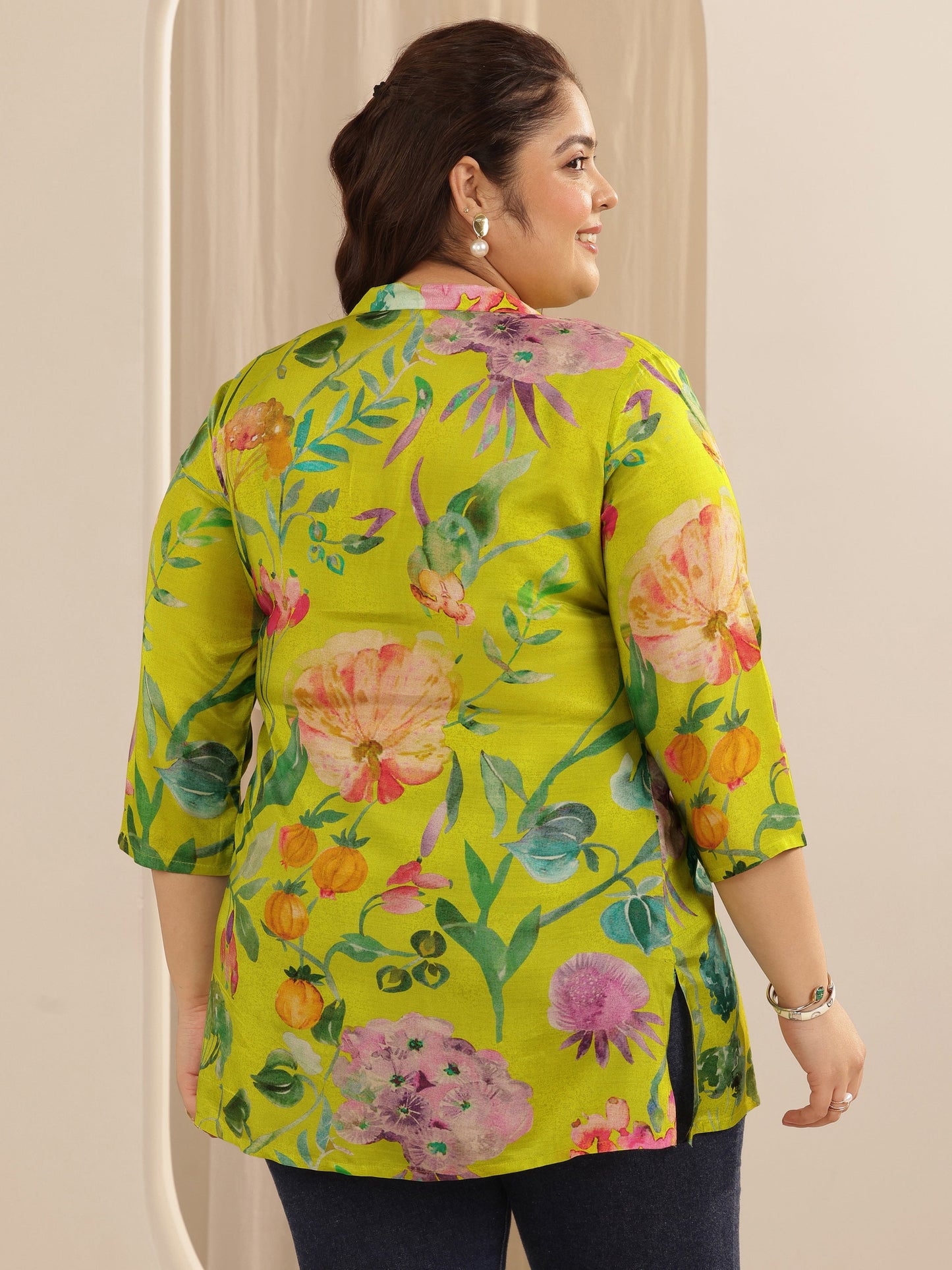 Plus Size Lime Green Printed Muslin Straight Short Kurti