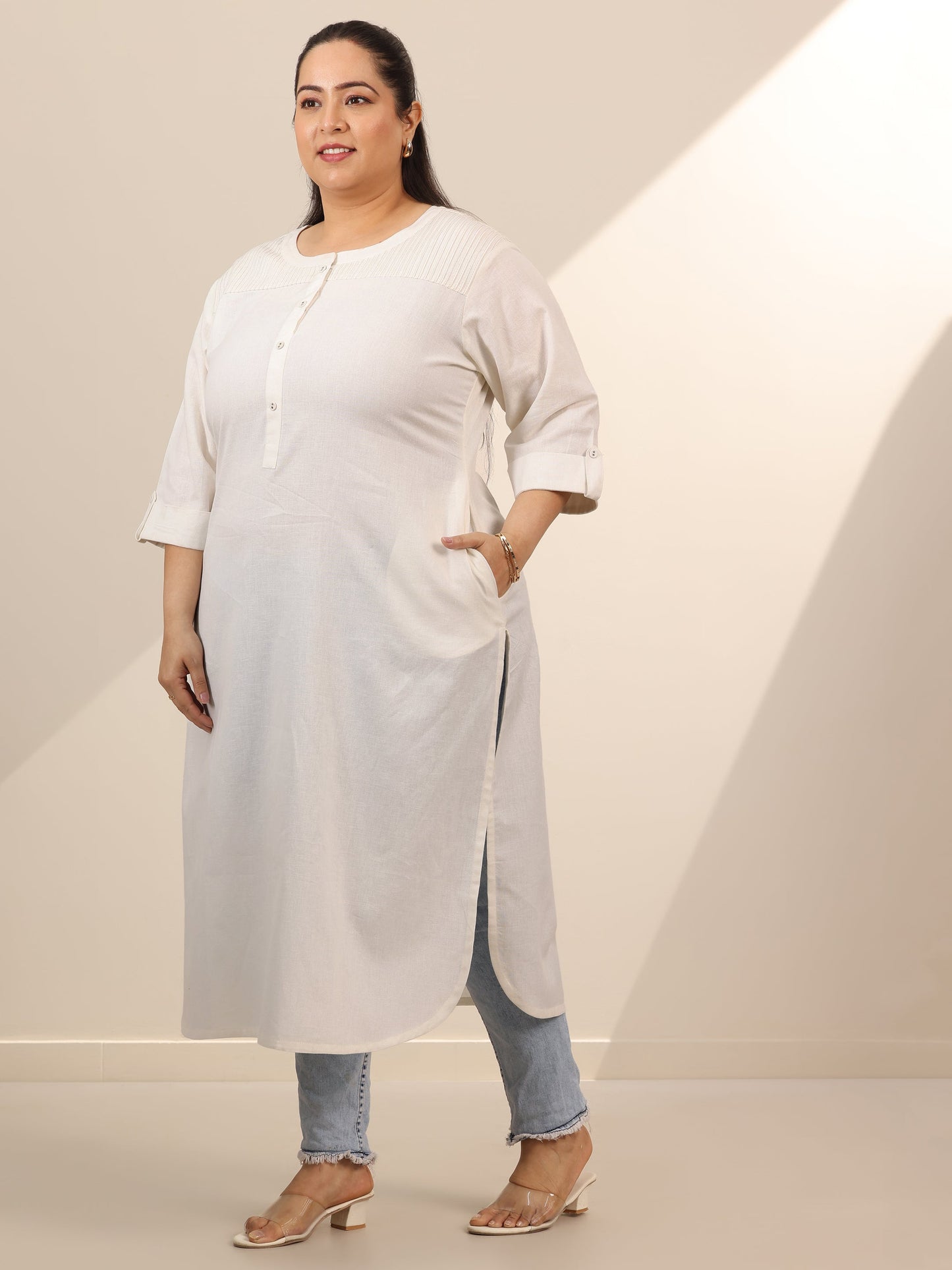 Plus Size White Solid Cotton Blend Straight Kurta