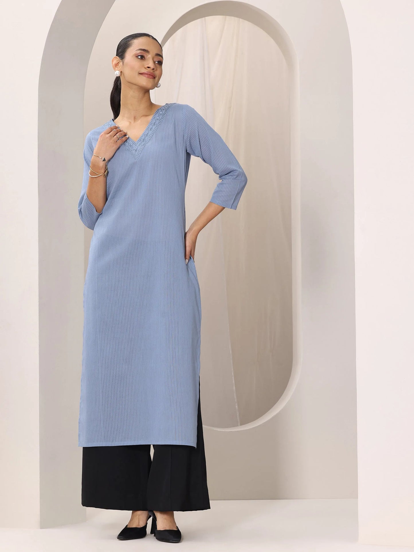 Blue Printed Cotton Straight Kurta