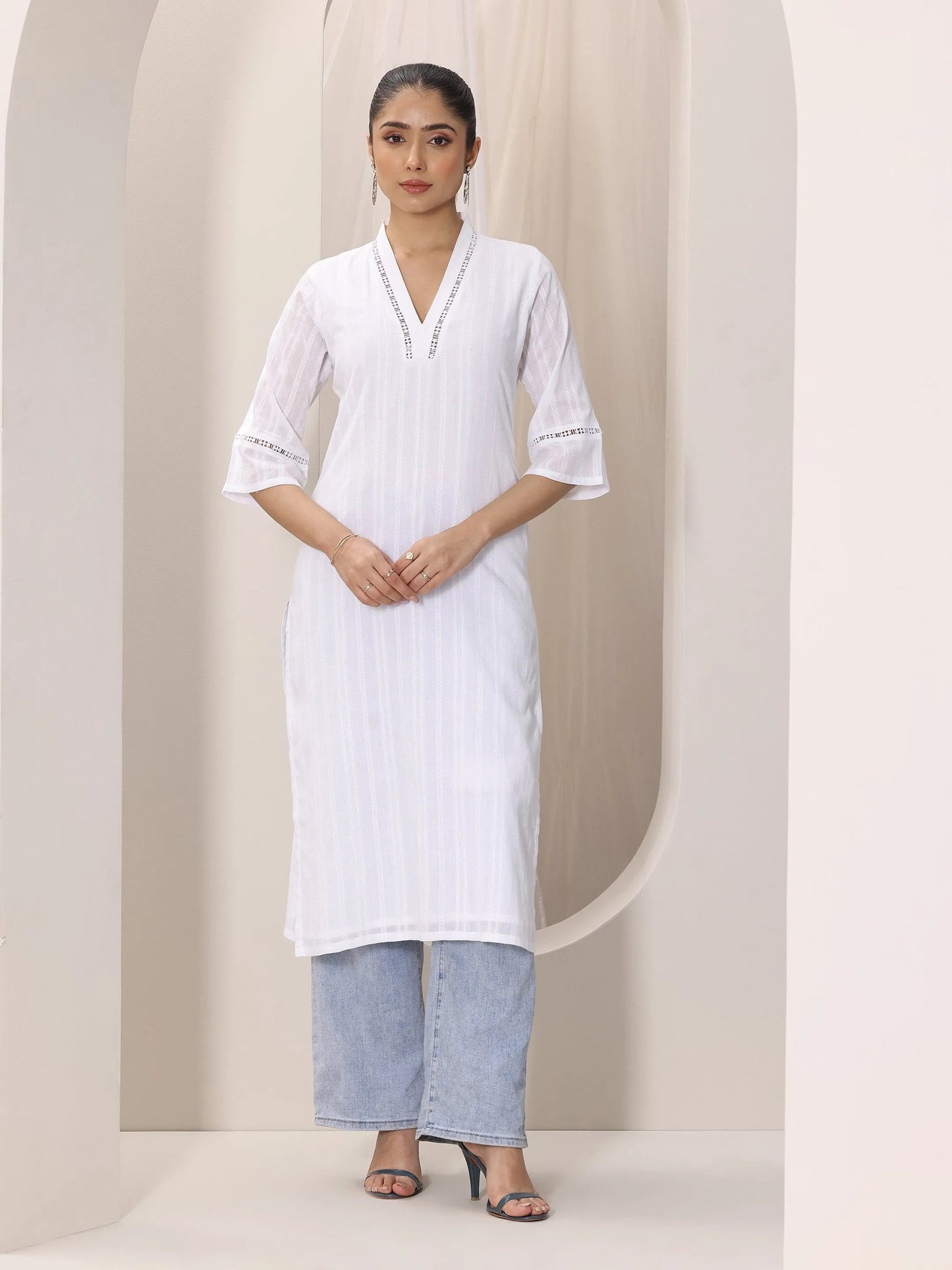 White Printed Cotton Straight Kurta