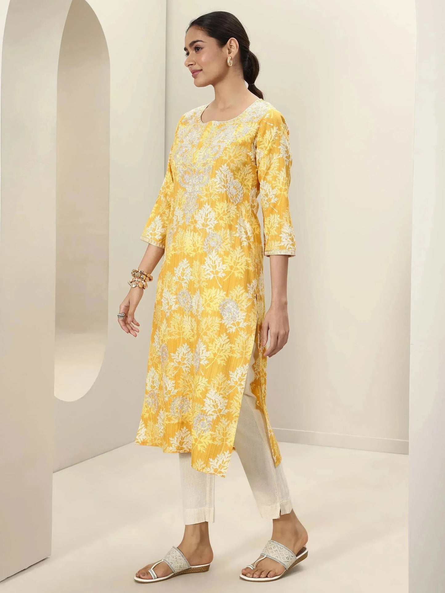 Yellow Printed Cotton Straight Kurta