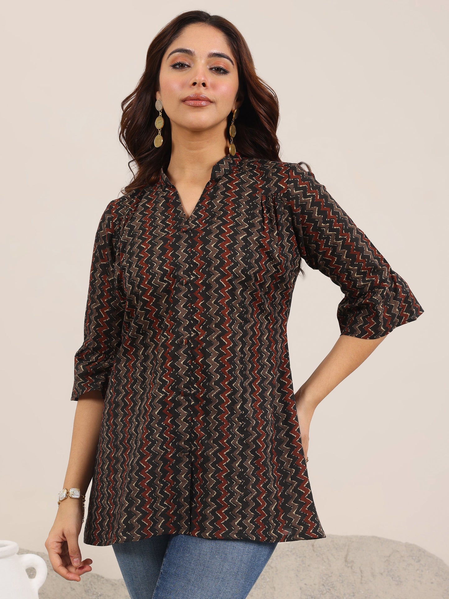 Black Printed Cotton Straight Short Kurti