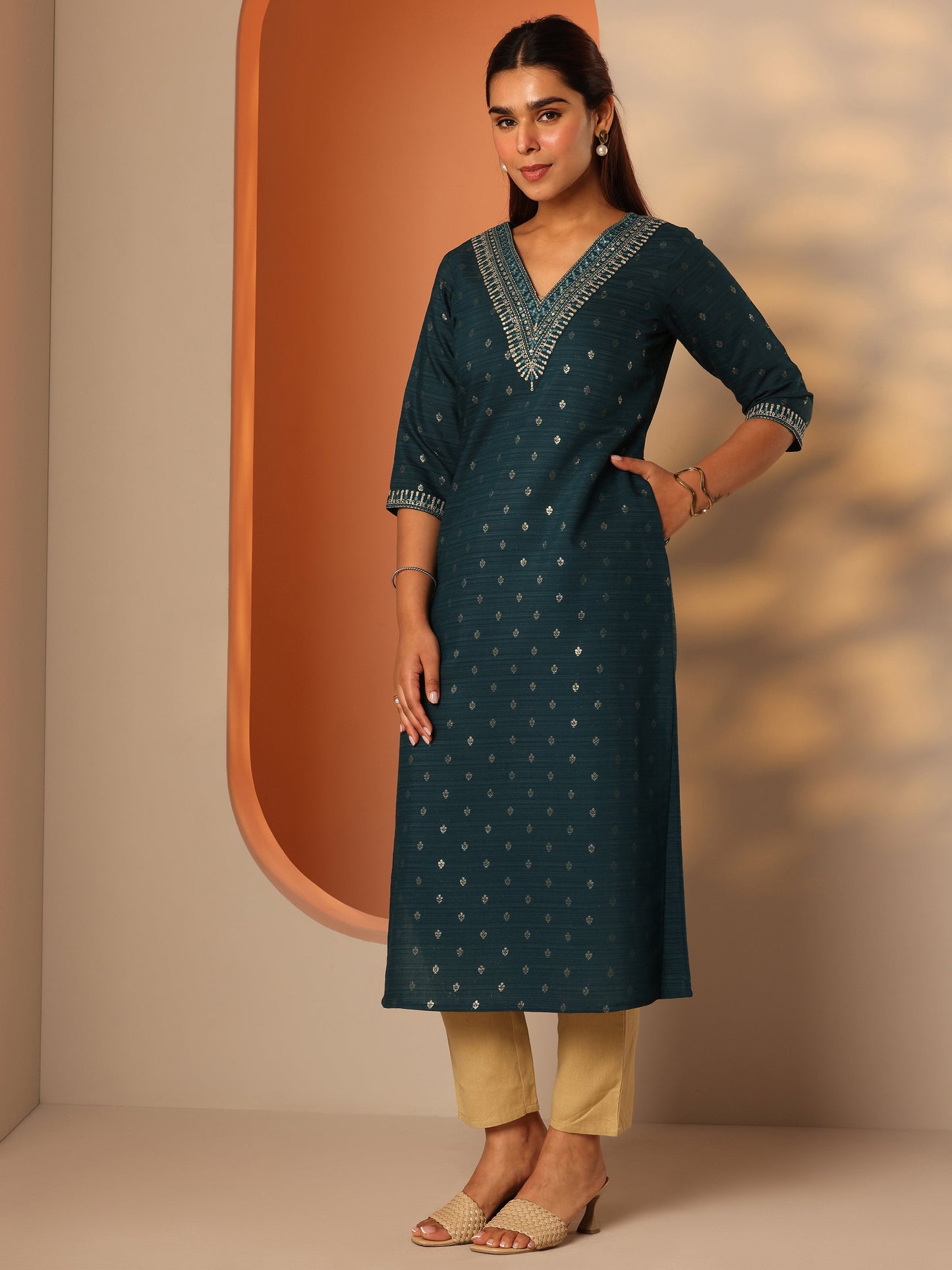 Teal Embellished Silk Blend Straight Kurta