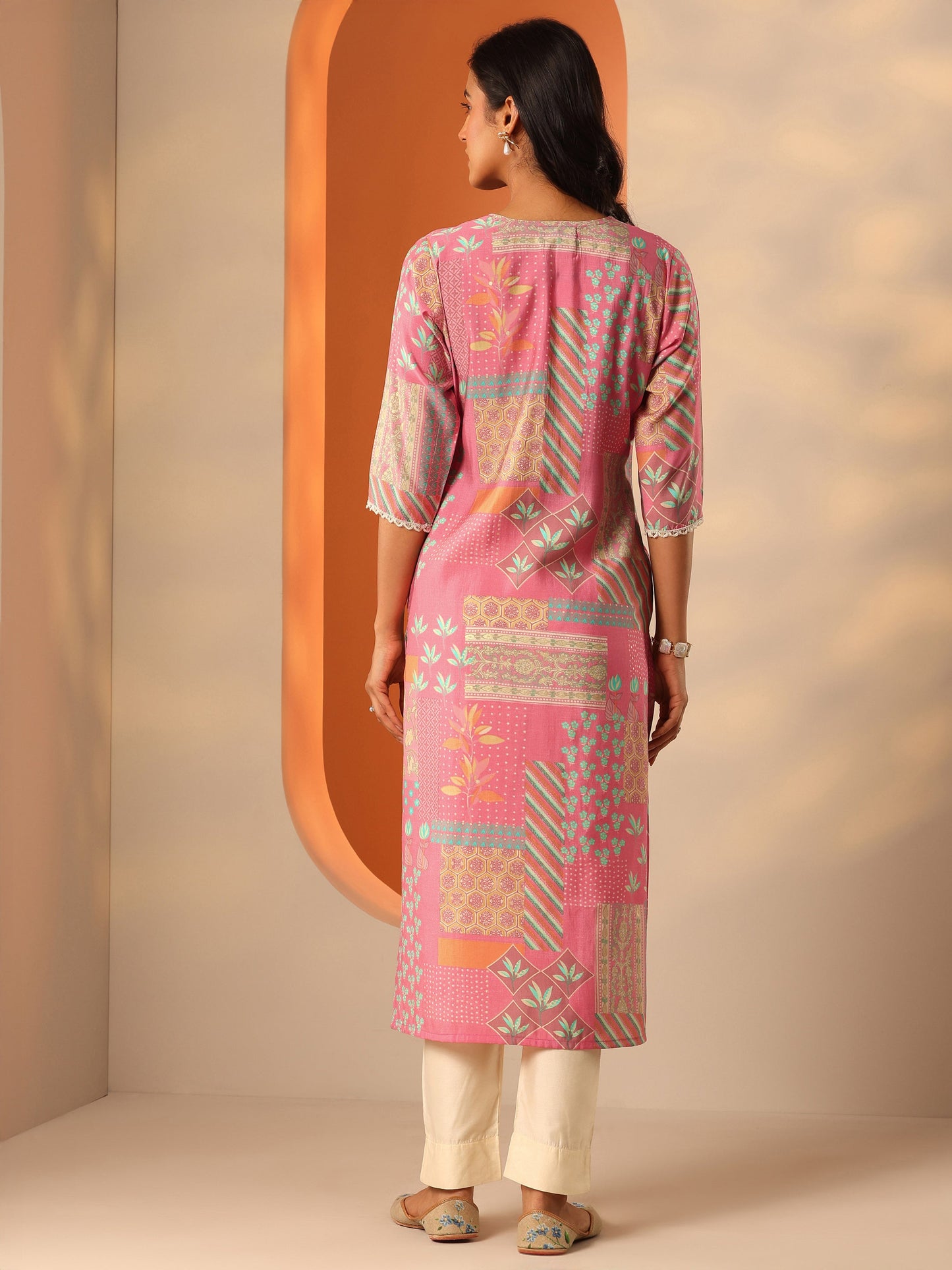 Pink Printed Silk Blend Straight Kurta