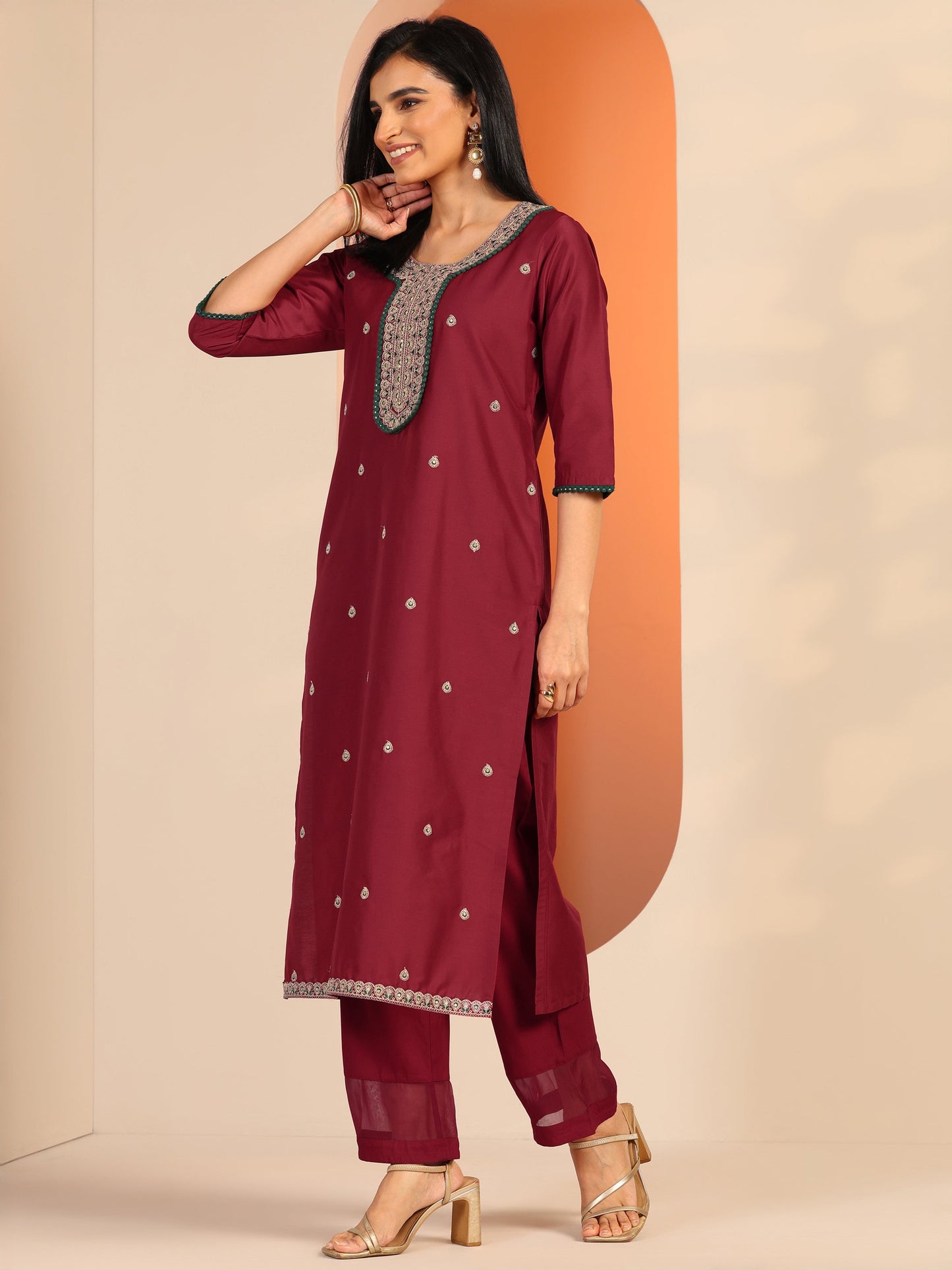 Maroon Embroidered Silk Blend Straight Kurta