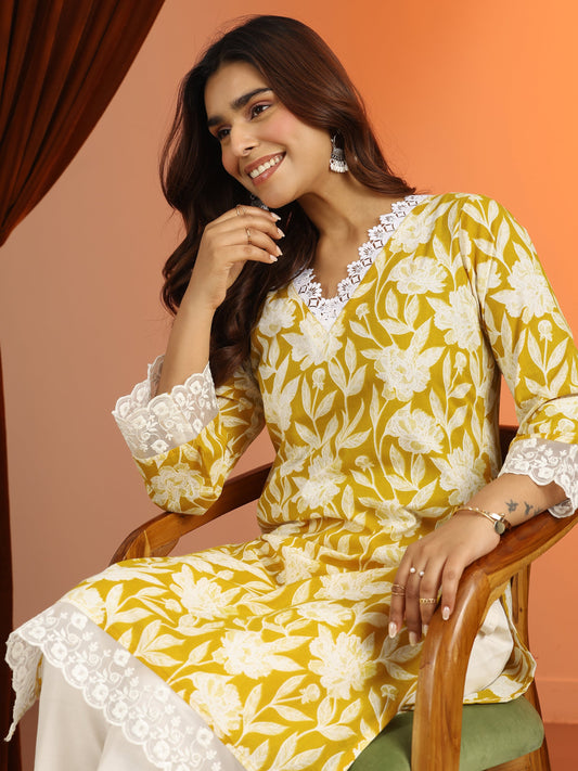 Yellow Printed Cotton Straight Kurta