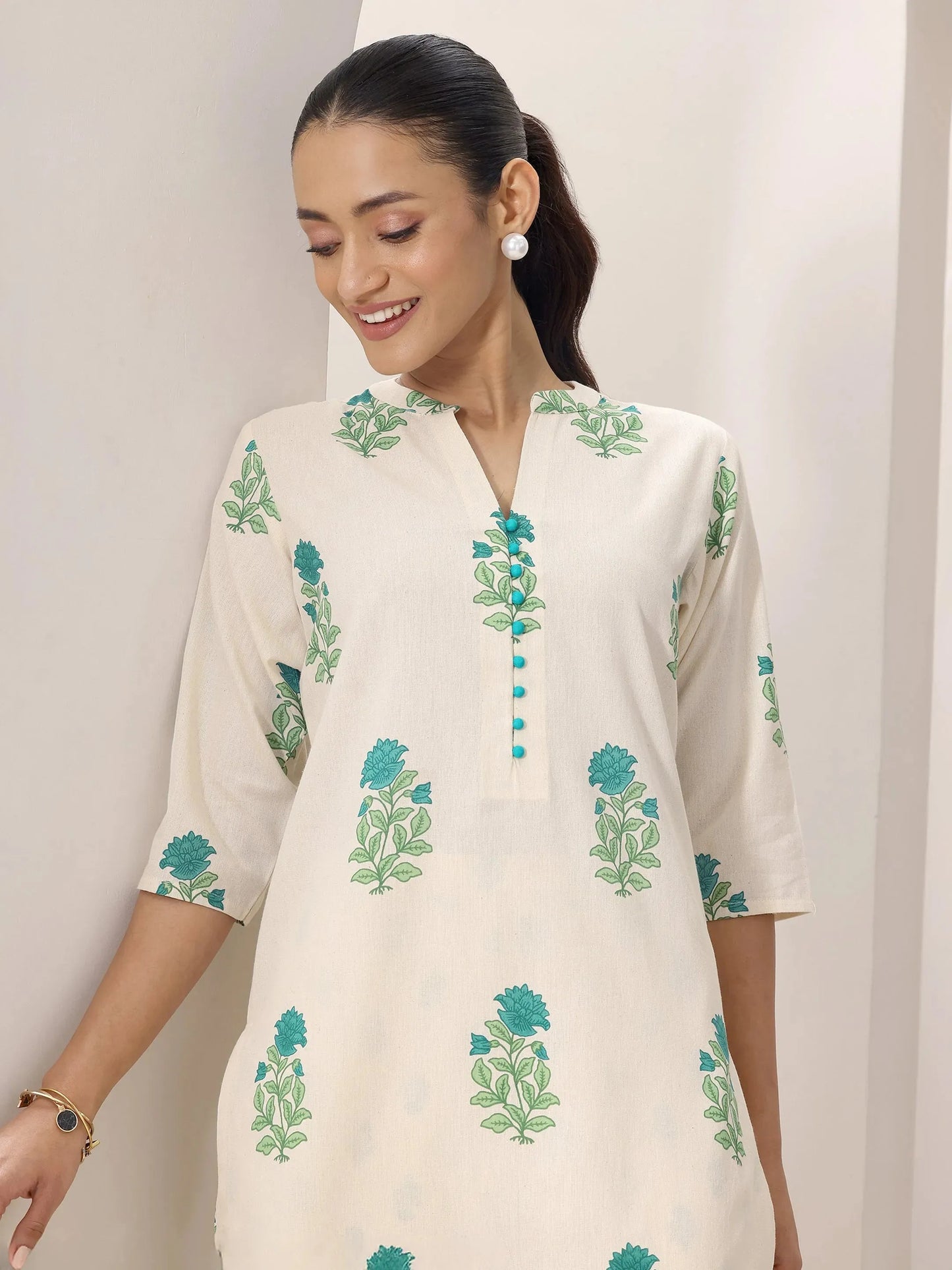 Off white Printed Cotton Straight Kurta Set