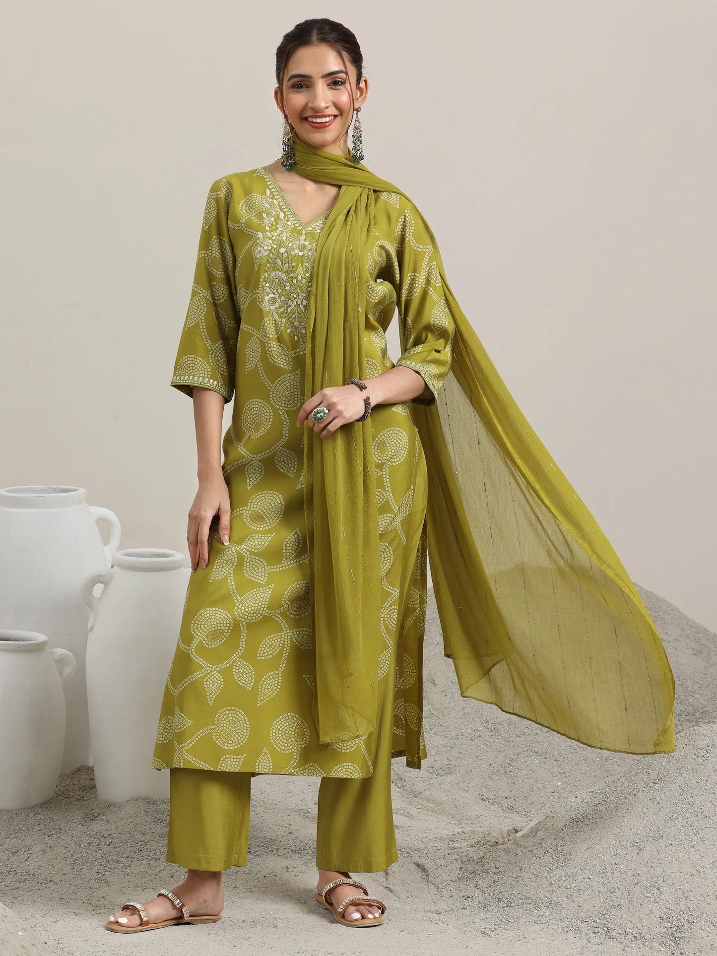 Green Printed Silk Blend Straight Suit With Dupatta