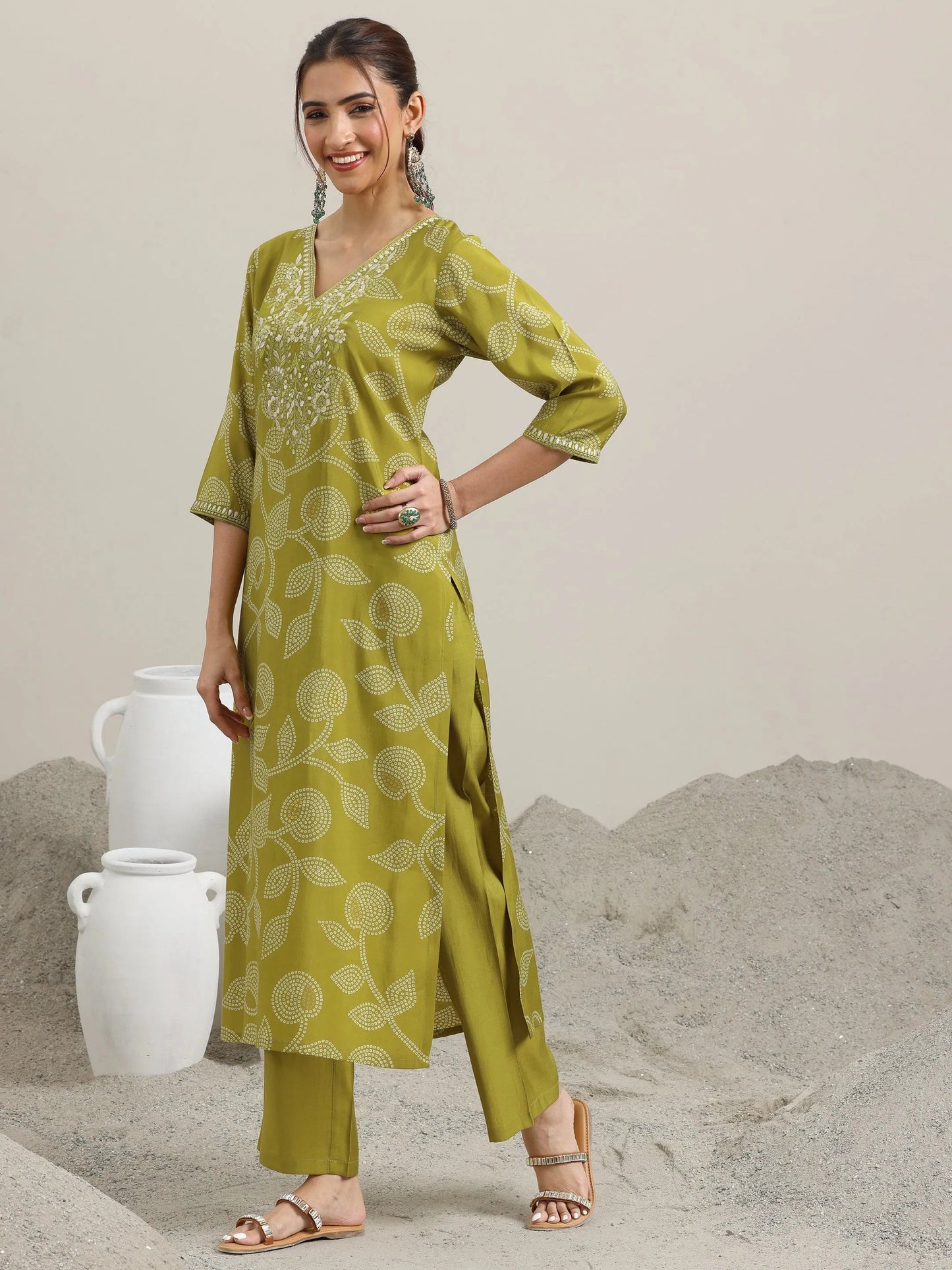 Green Printed Silk Blend Straight Suit With Dupatta
