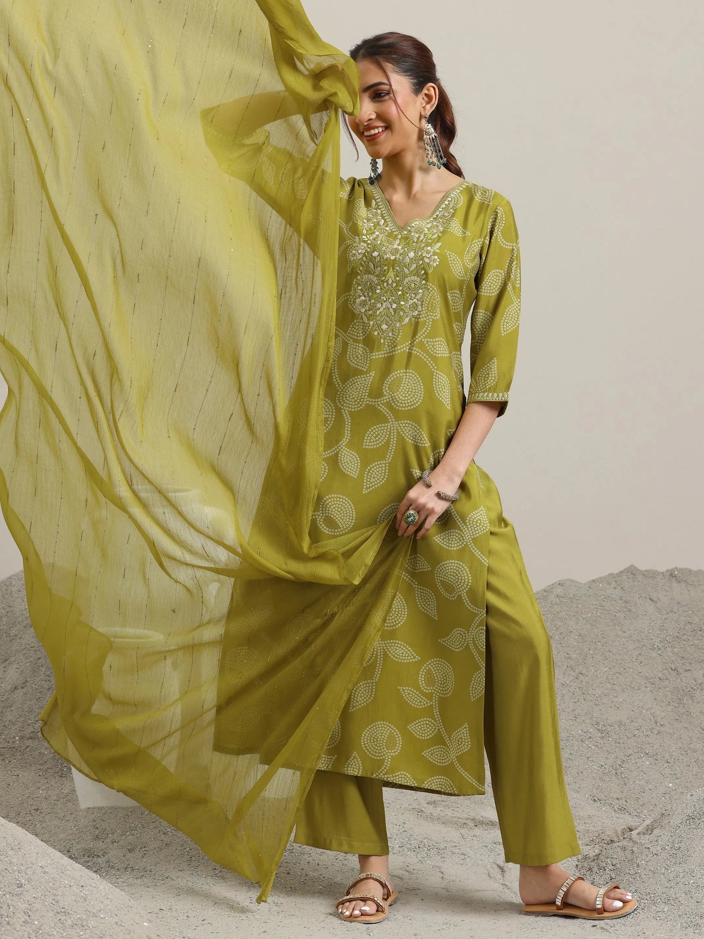 Green Printed Silk Blend Straight Suit With Dupatta