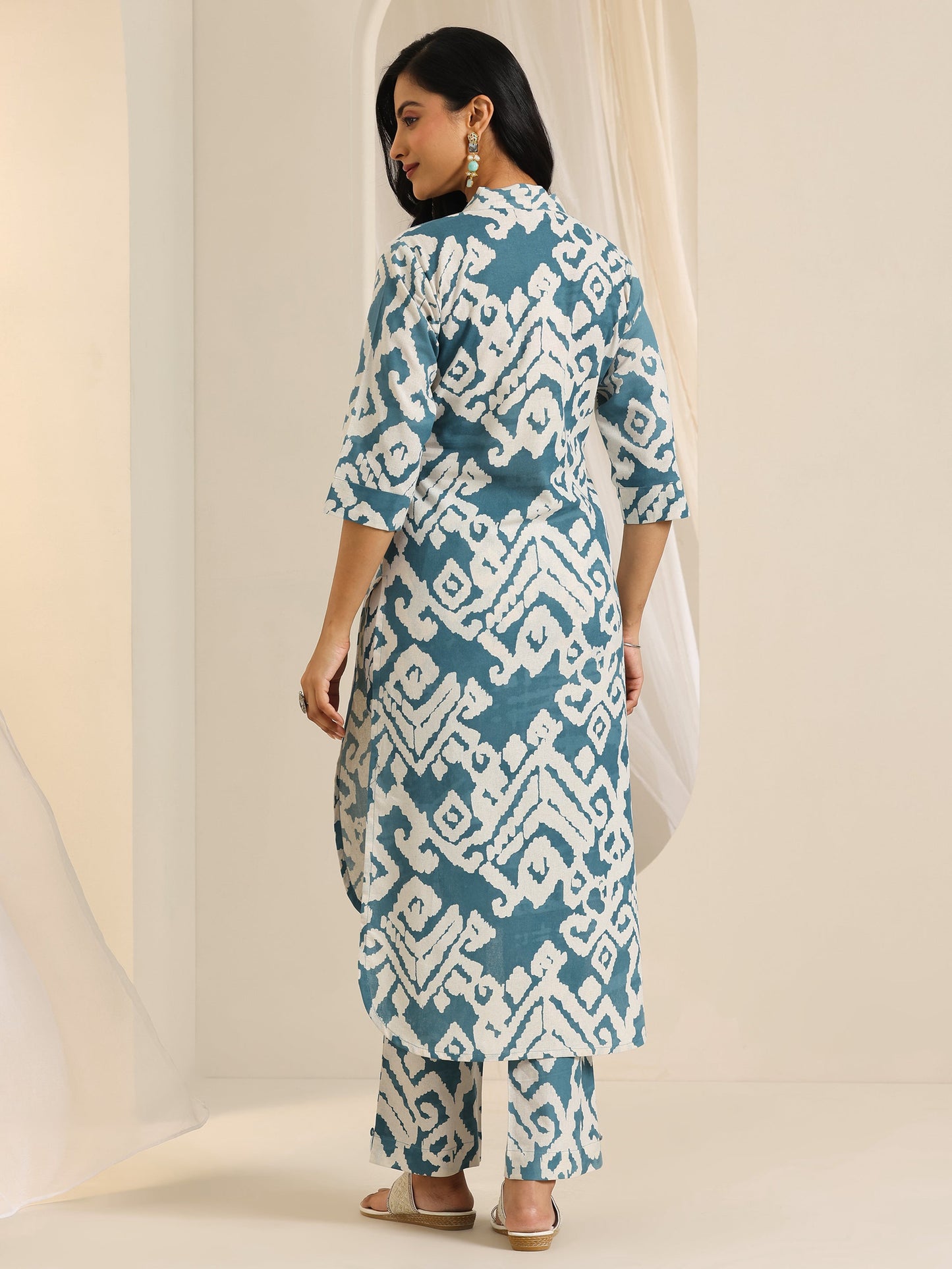 Blue Printed Cotton Blend Straight Kurta Set