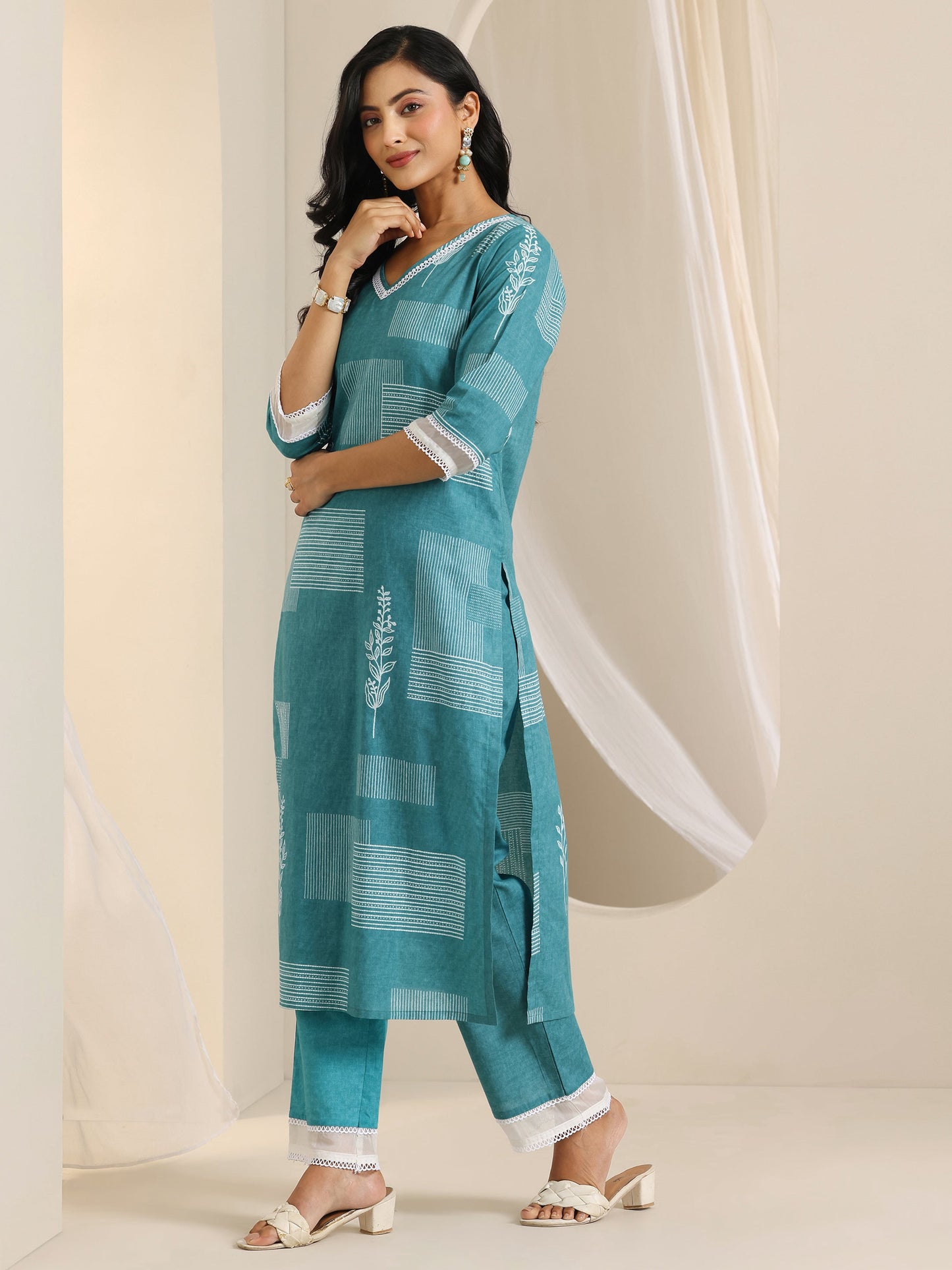Blue Printed Cotton Straight Kurta Set