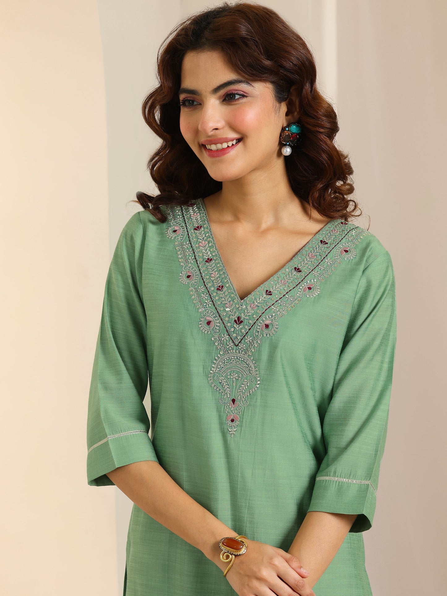 Green Yoke Design Silk Blend Straight Suit Set With Dupatta