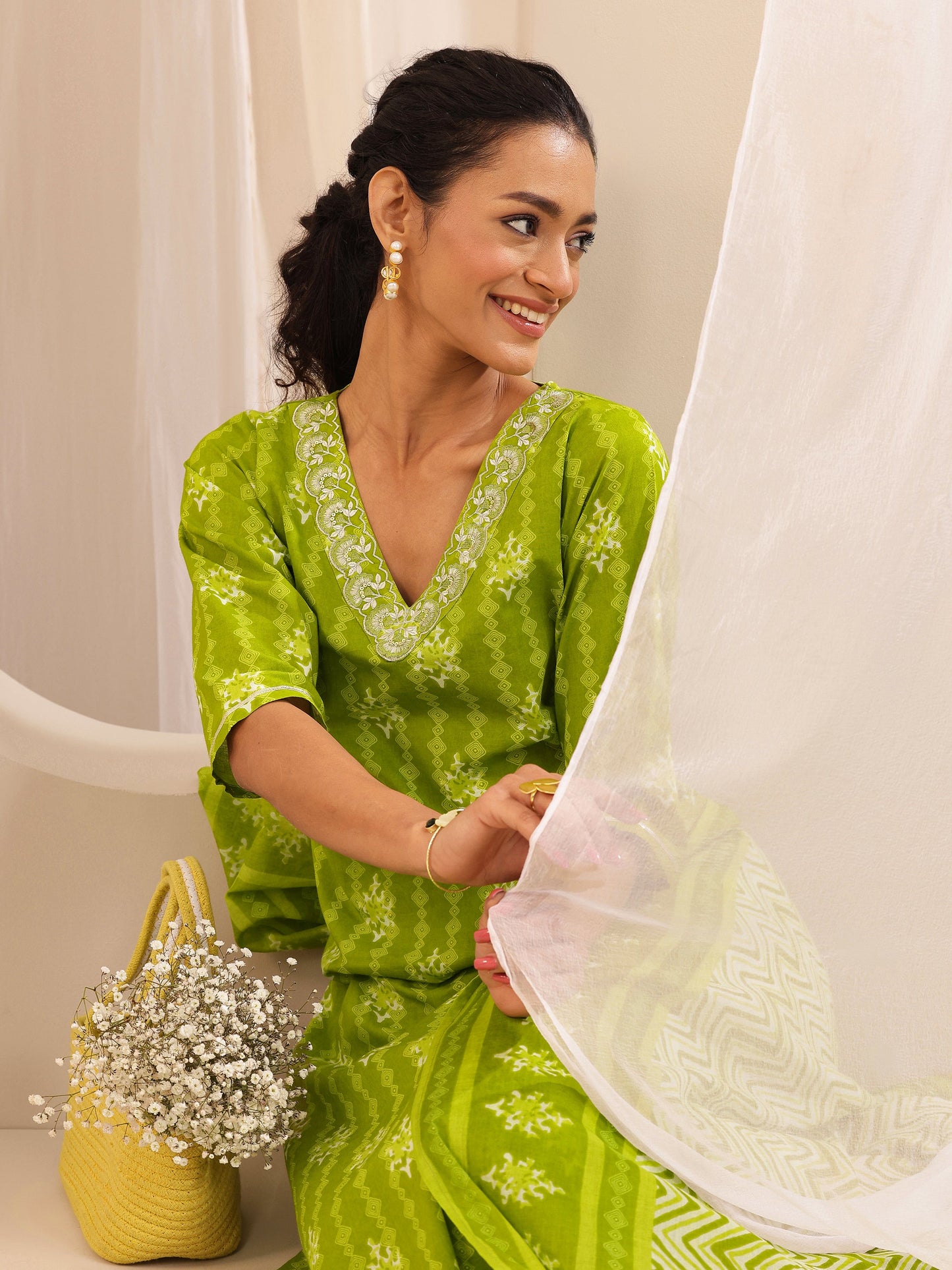 Green Printed Cotton Straight Suit Sets With Dupatta