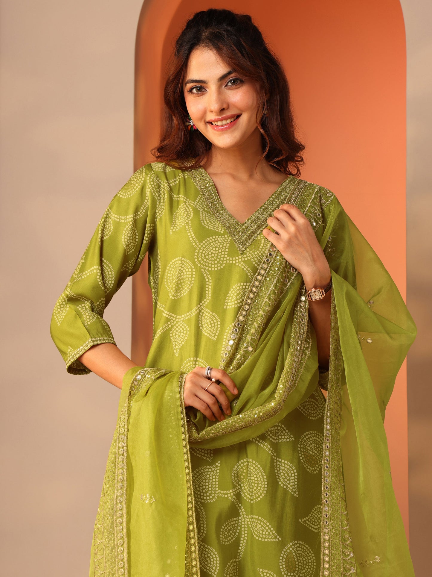 Green Printed Silk Blend Straight Suit Set With Dupatta