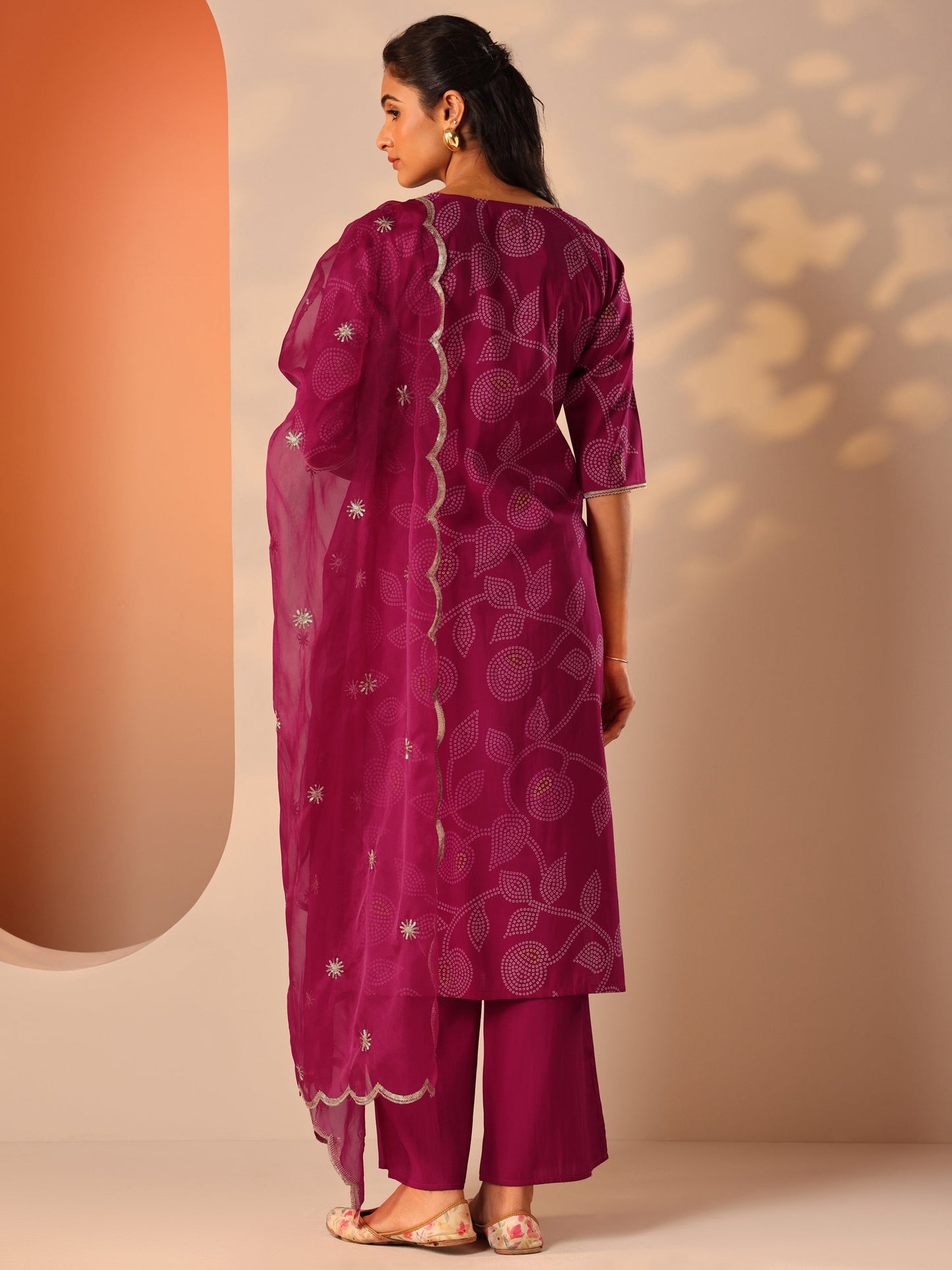 Pink Printed Silk Blend Straight Suit Set With Dupatta