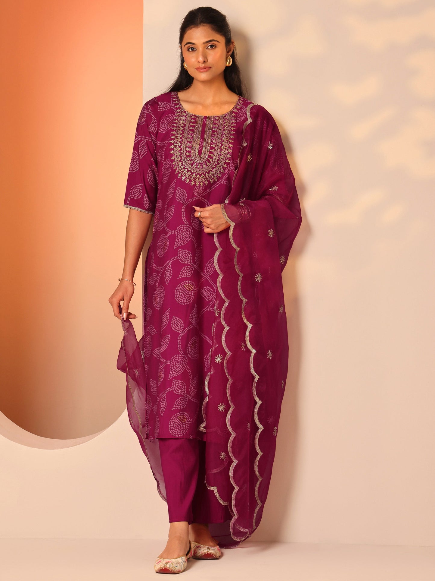 Pink Printed Silk Blend Straight Suit Set With Dupatta
