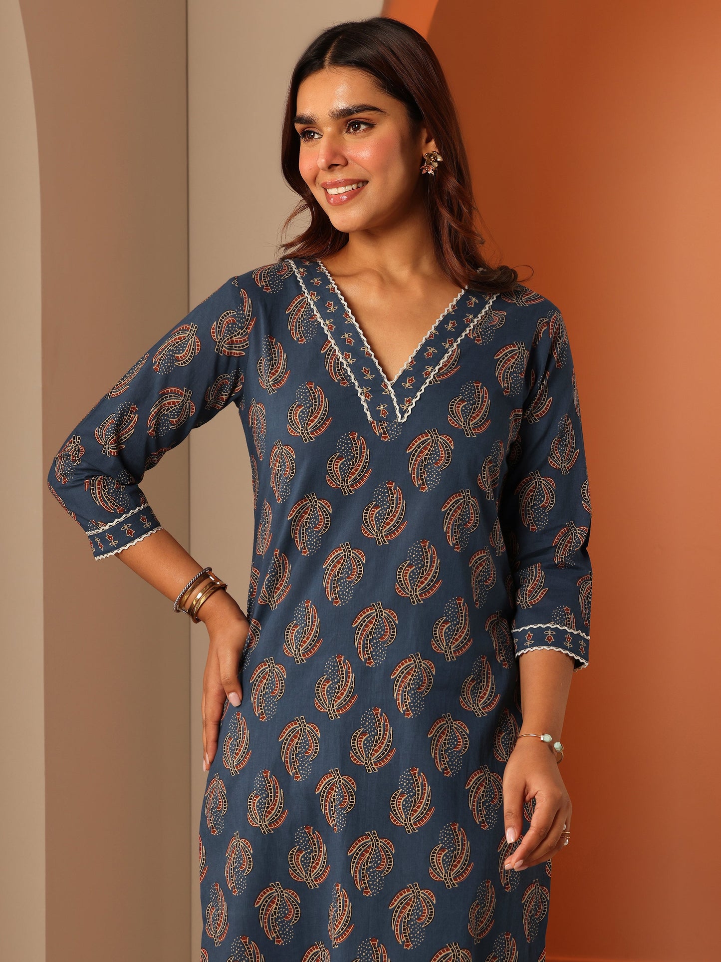 Blue Prnted Cotton Straight Kurta Set
