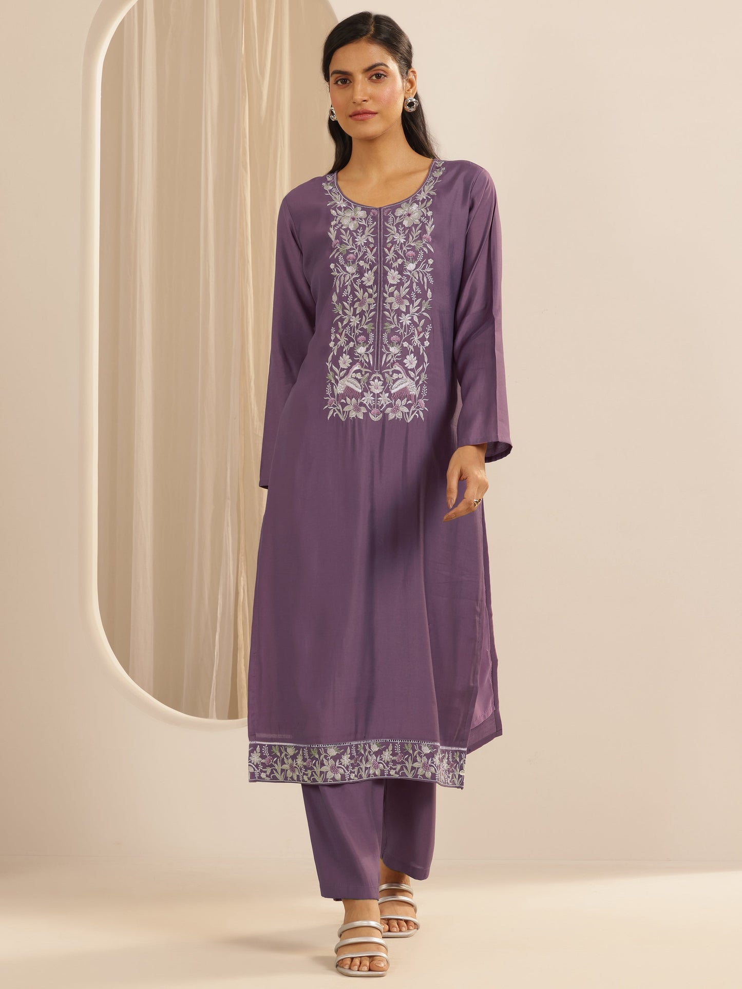 Mauve Embroidered Silk Blend Straight Kurta Set