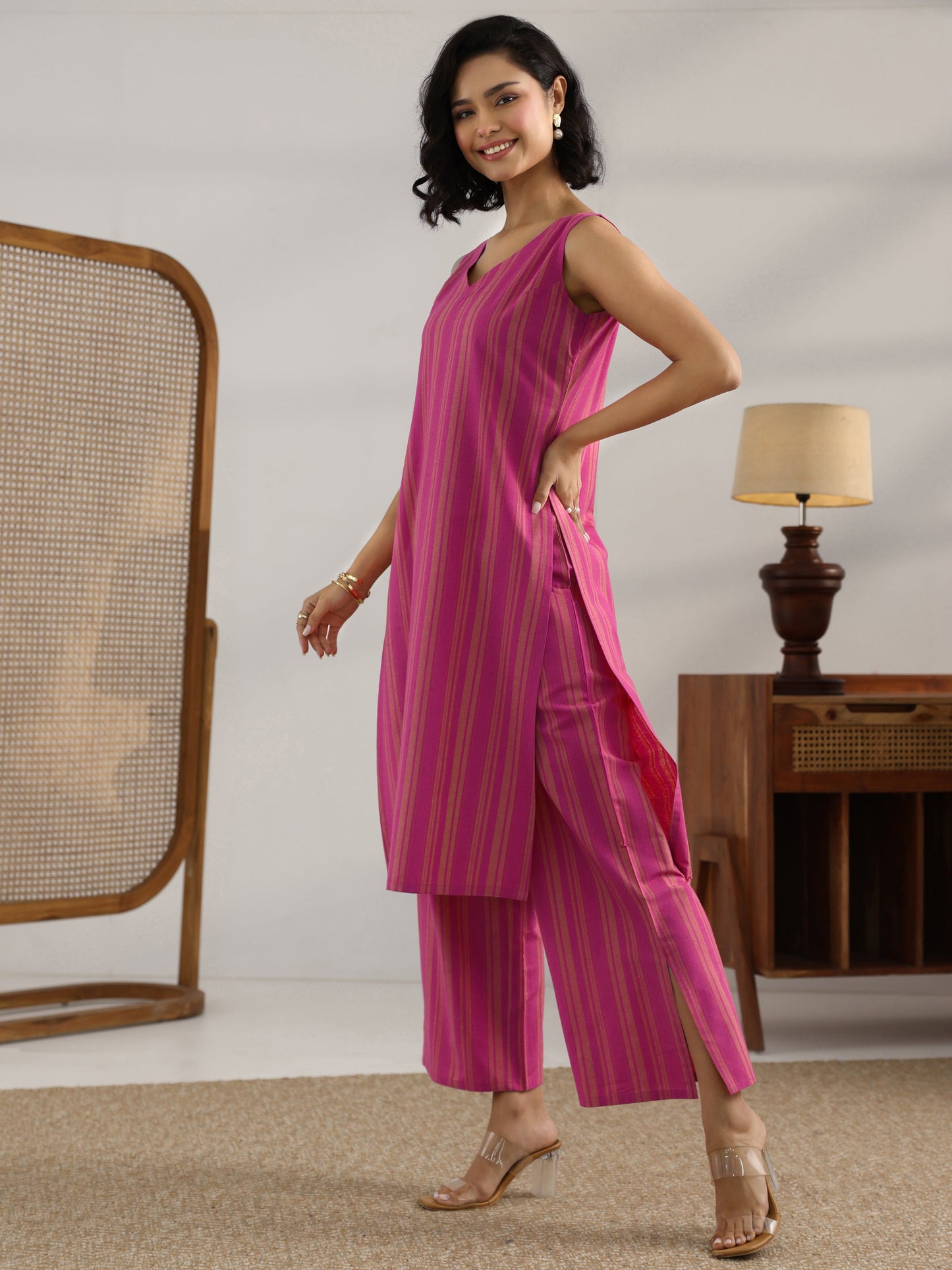 Pink Printed Cotton Blend Straight Kurta Set