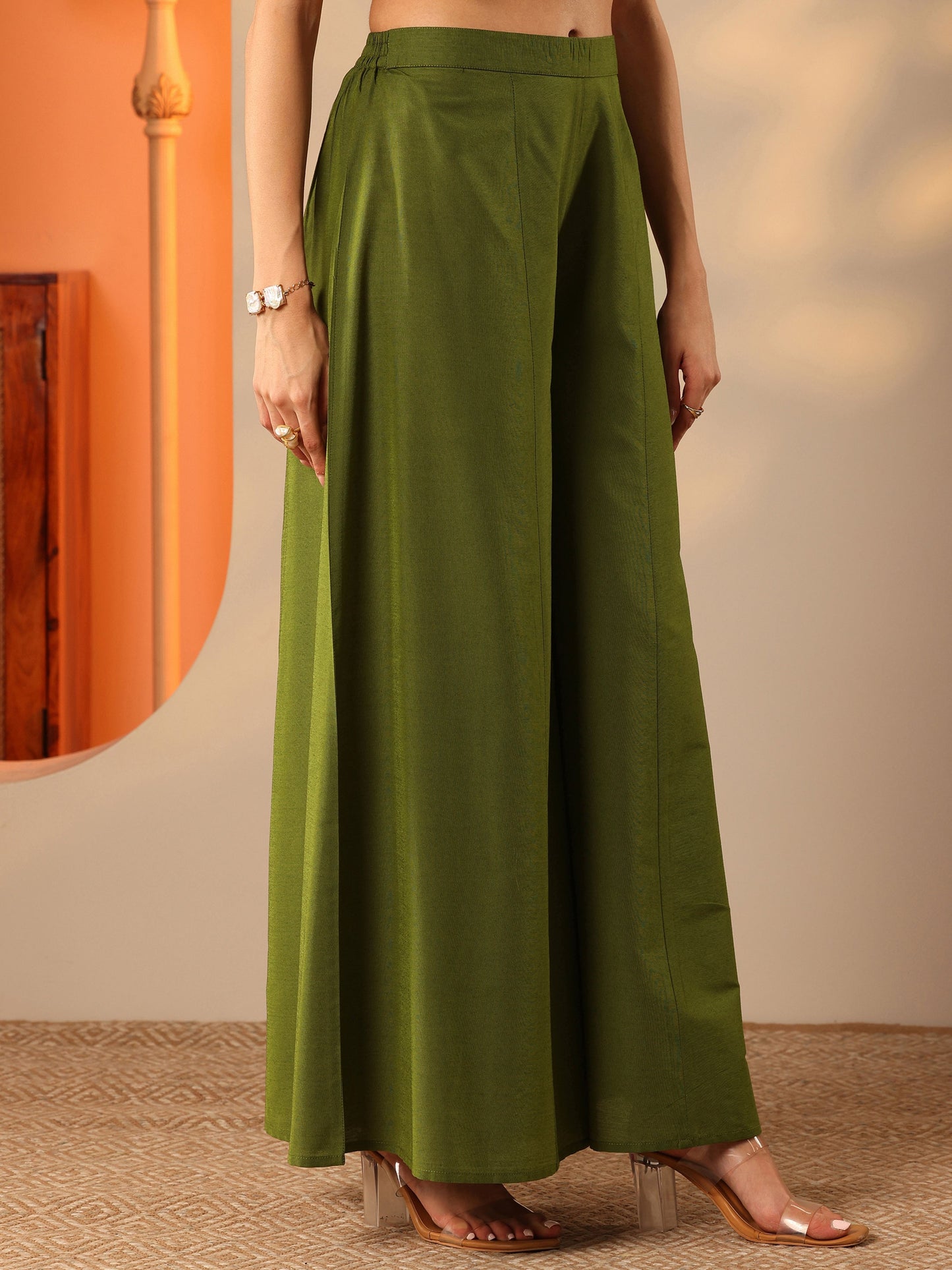 Green Printed Silk Blend Straight Kurta Set