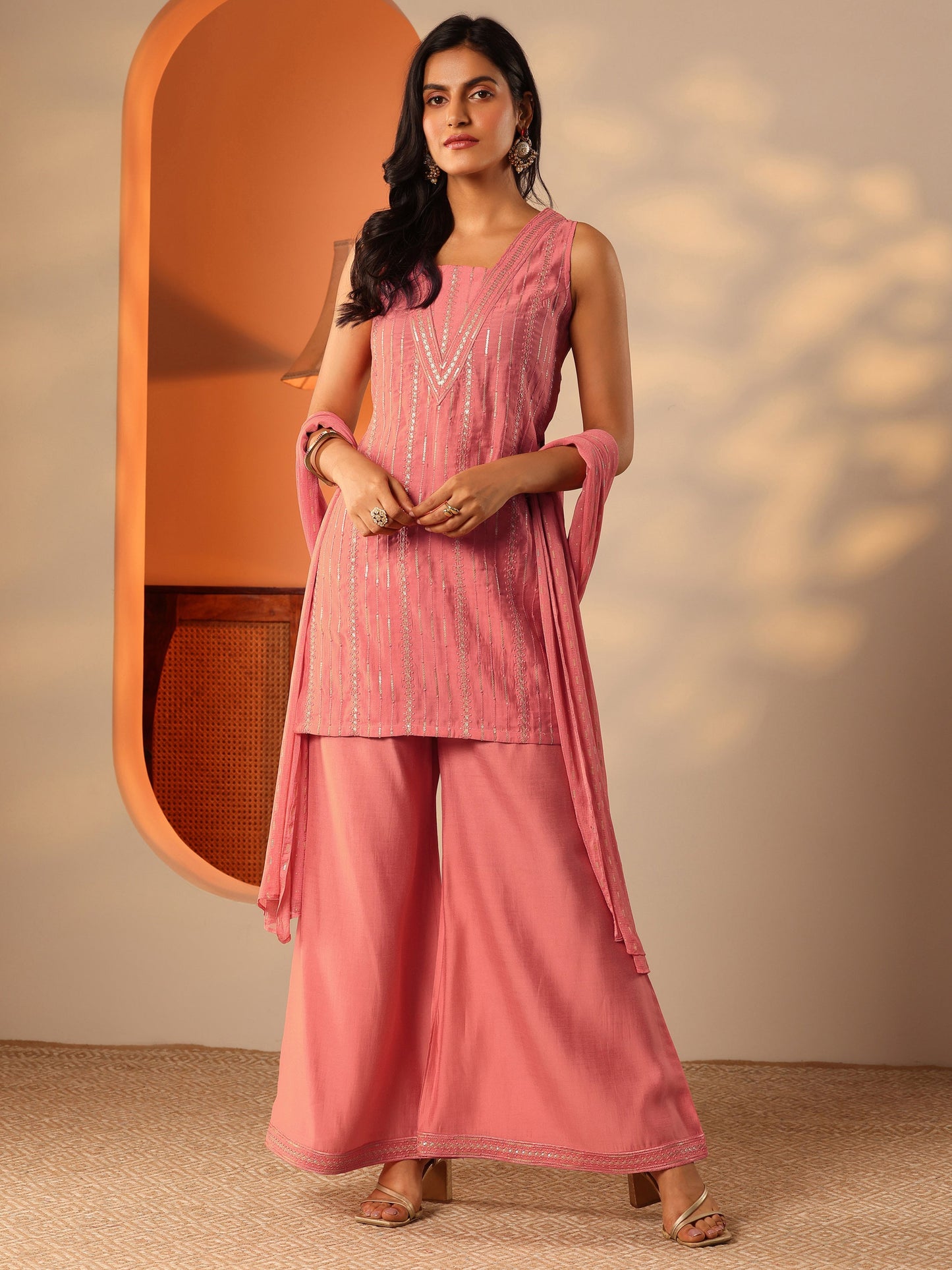Peach Embroidered Silk Blend Straight Suit Set With Dupatta