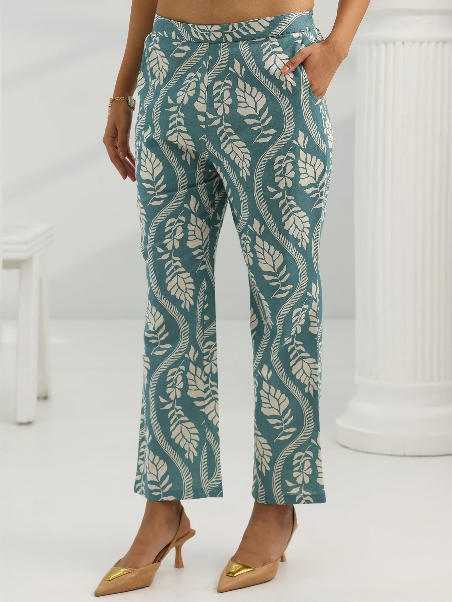 Blue Printed Cotton Straight Kurta Set