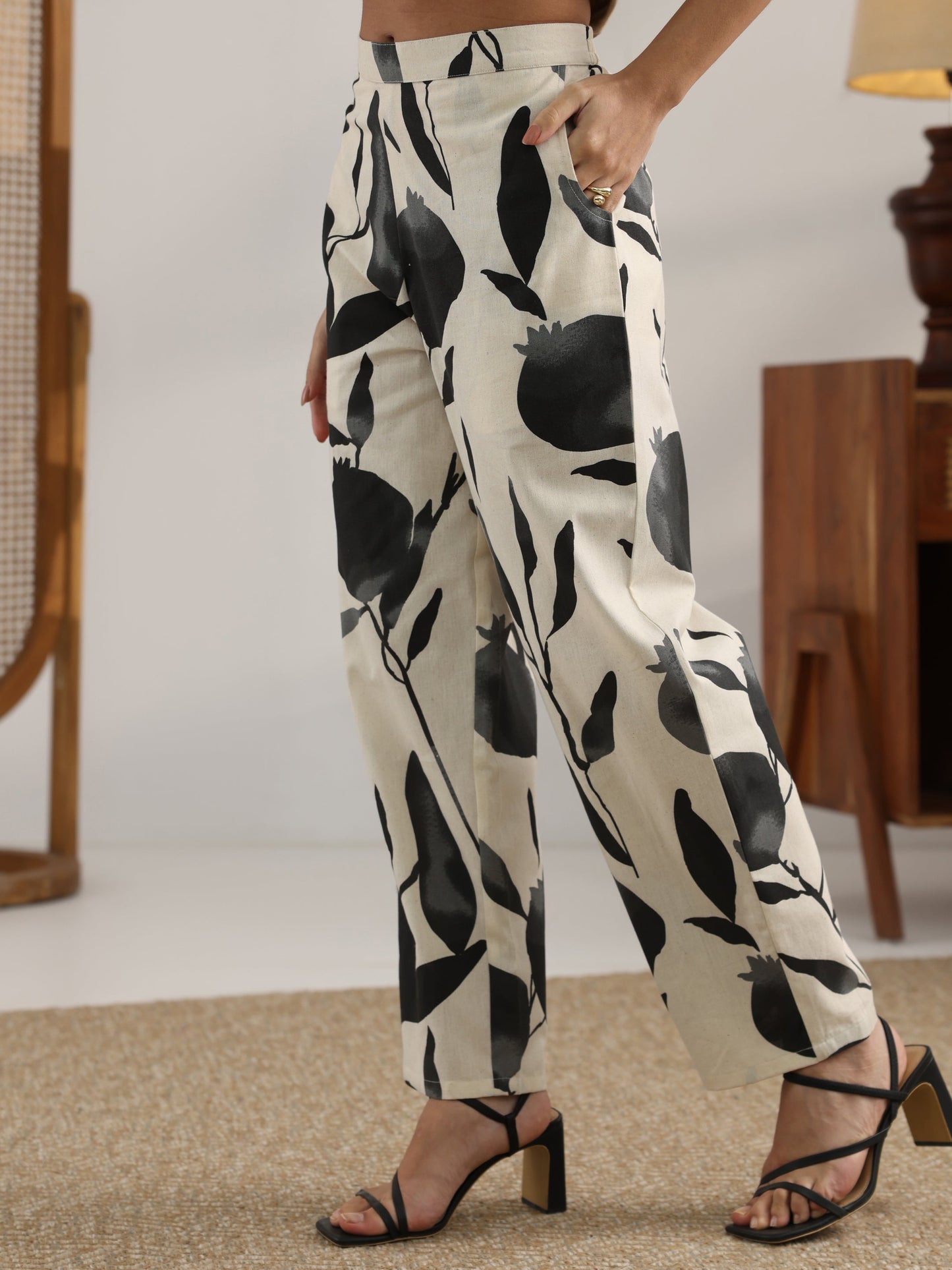 Off White Printed Cotton Straight Co-Ord Sets