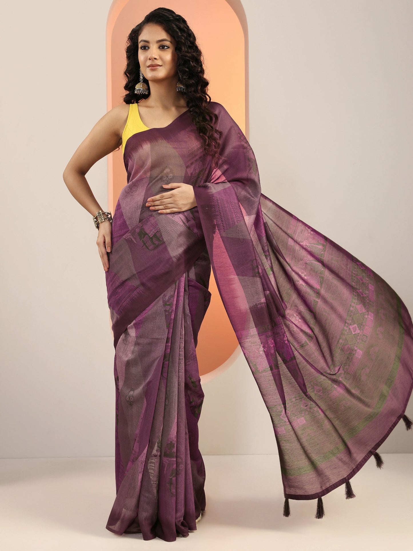 Mauve Printed Silk Blend Saree With Unstitched Blouse Piece