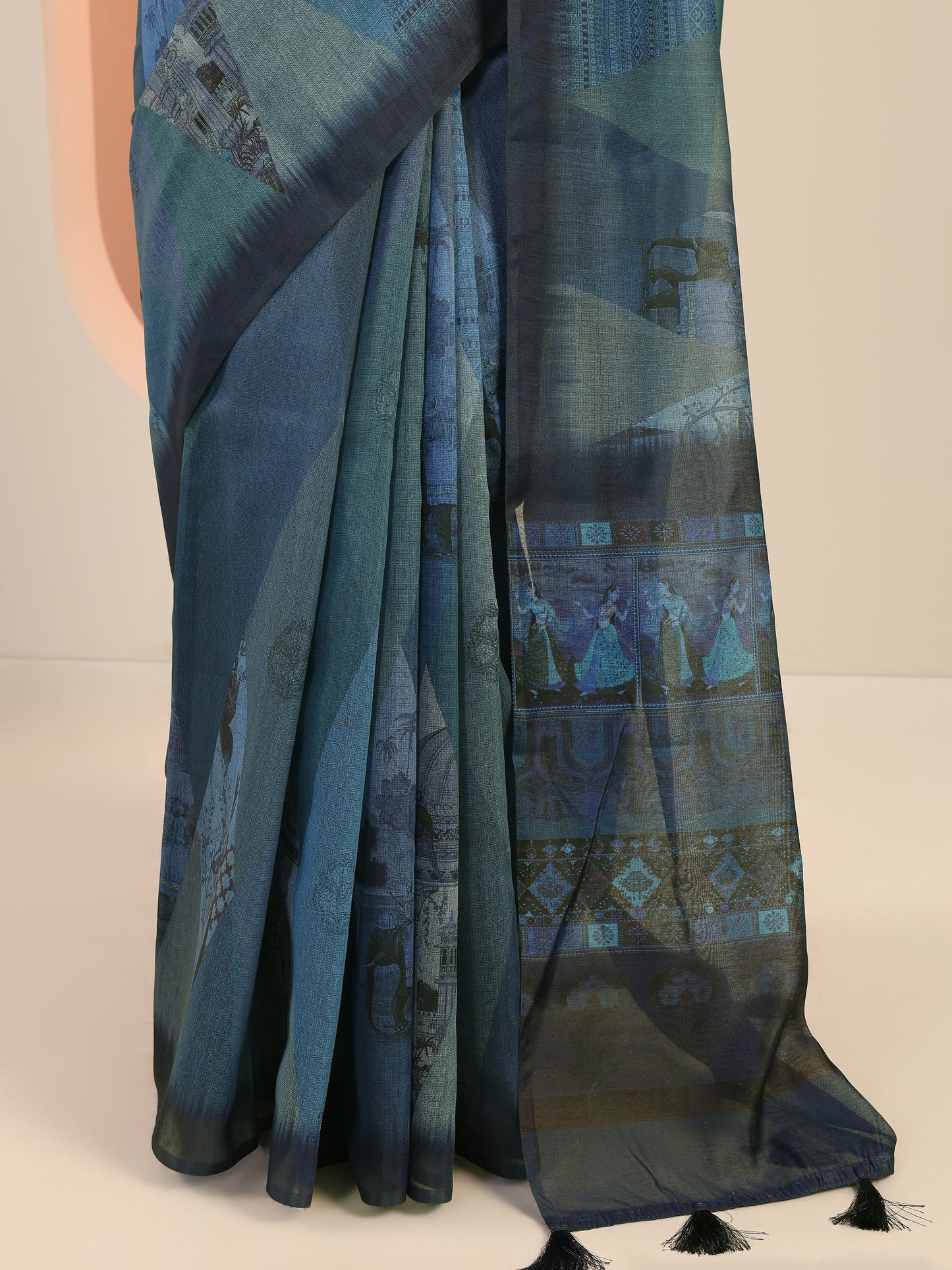 Blue Printed Silk Saree With Unstitched Blouse Piece