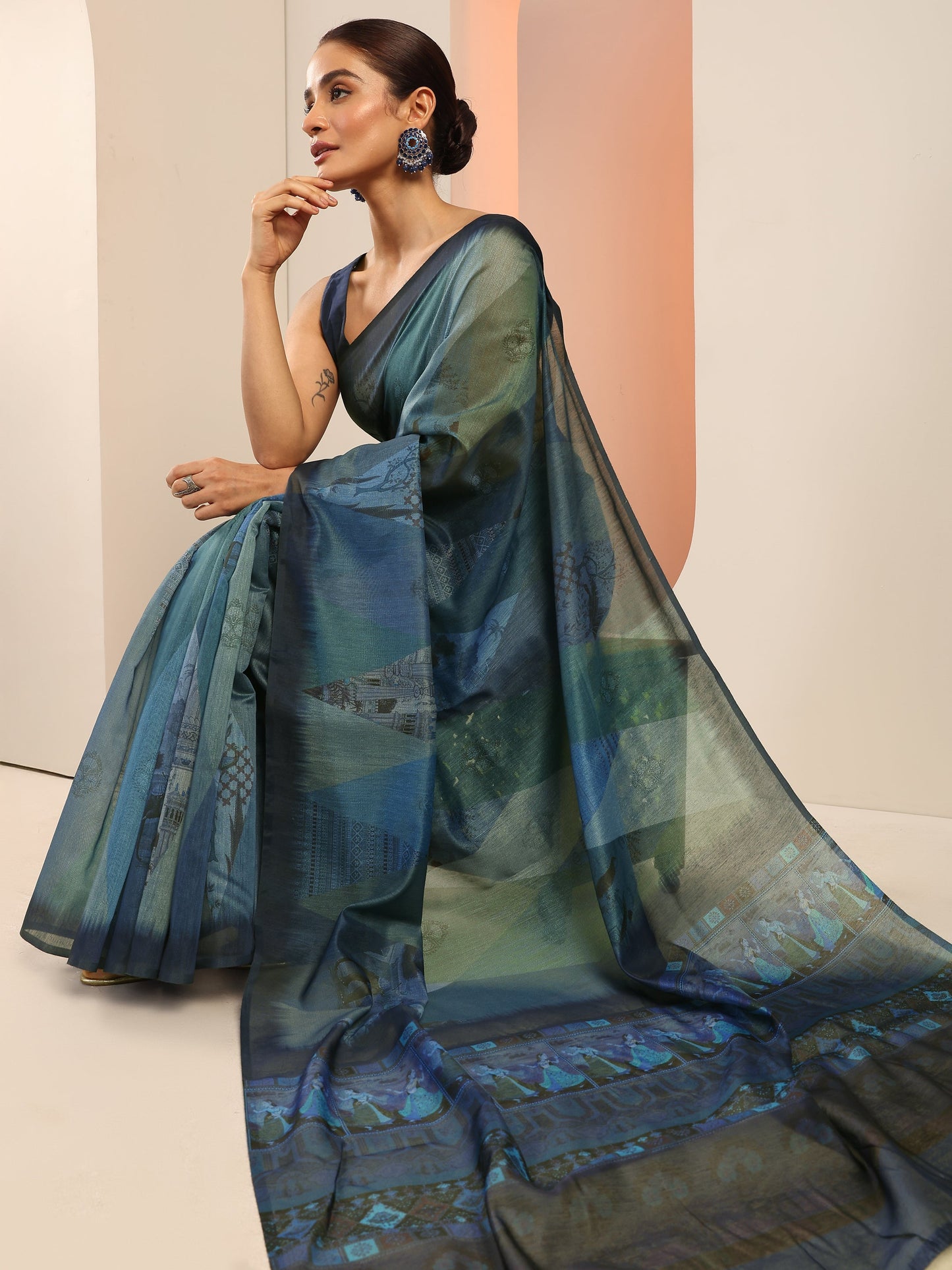 Blue Printed Silk Saree With Unstitched Blouse Piece