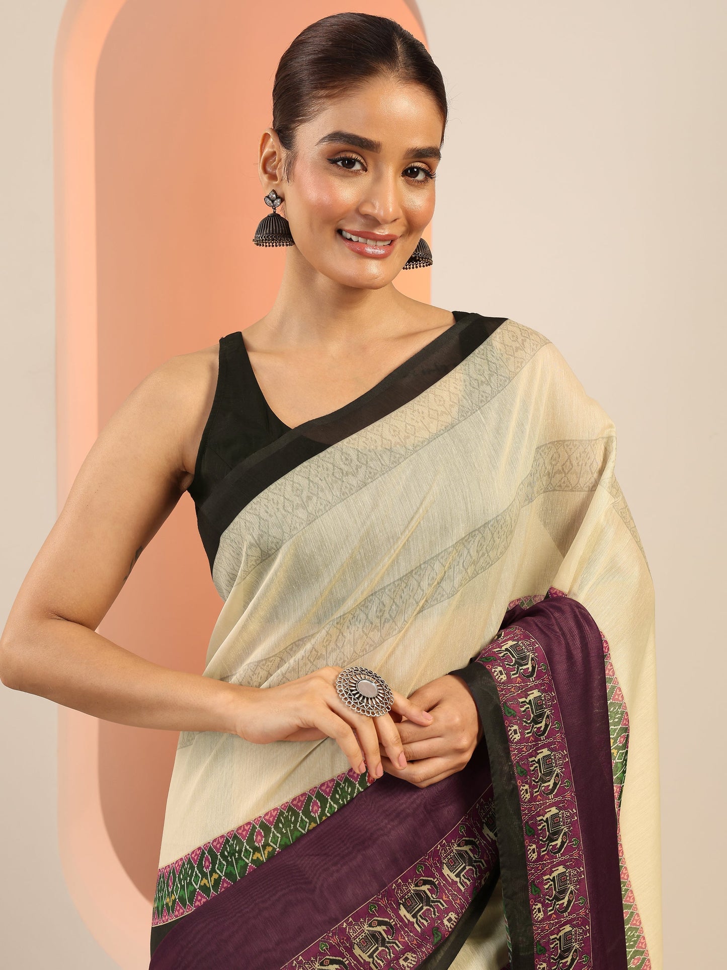 Rust Printed Silk Saree With Unstitched Blouse Piece