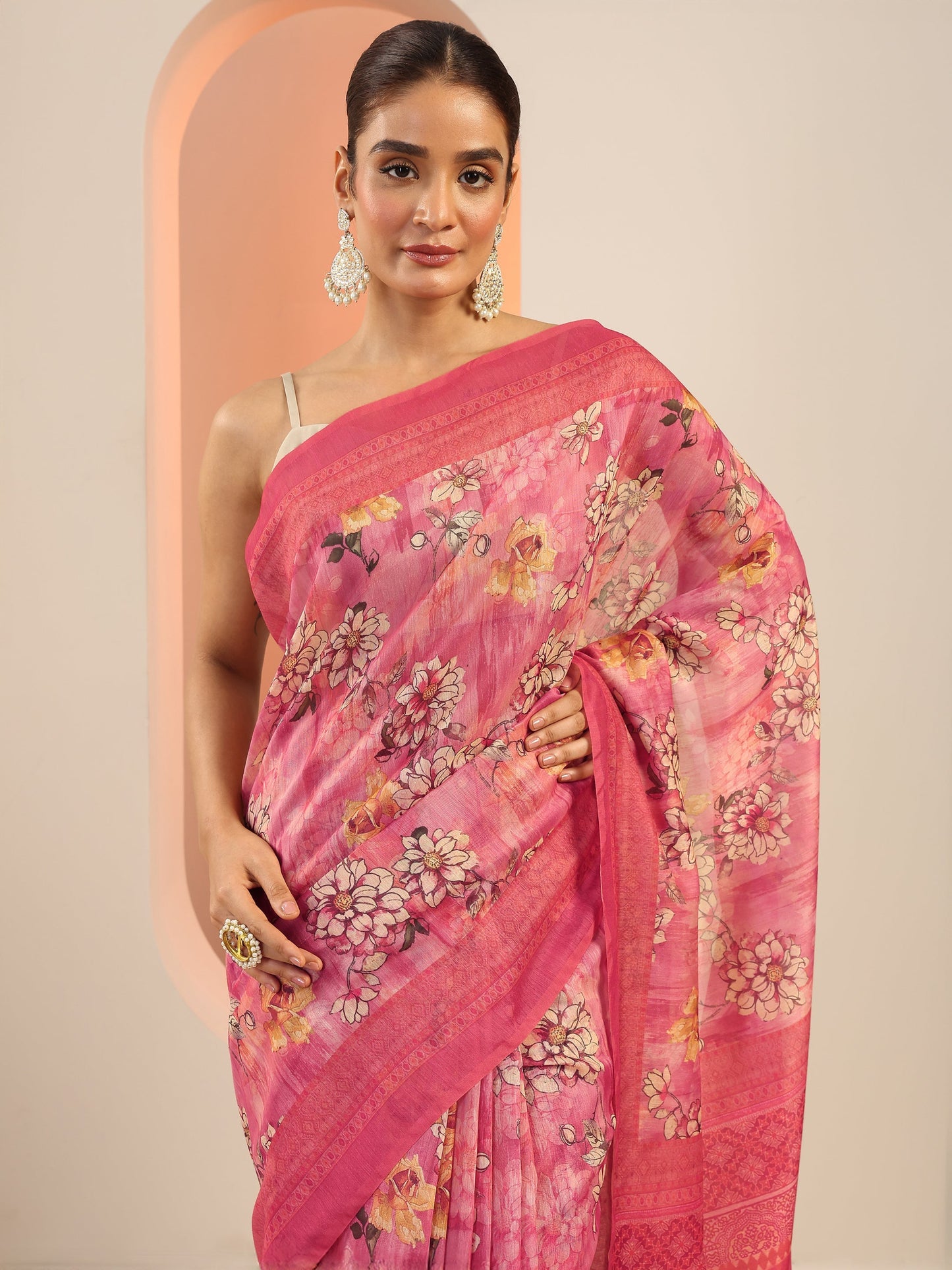 Pink Printed Silk Saree With Unstitched Blouse Piece