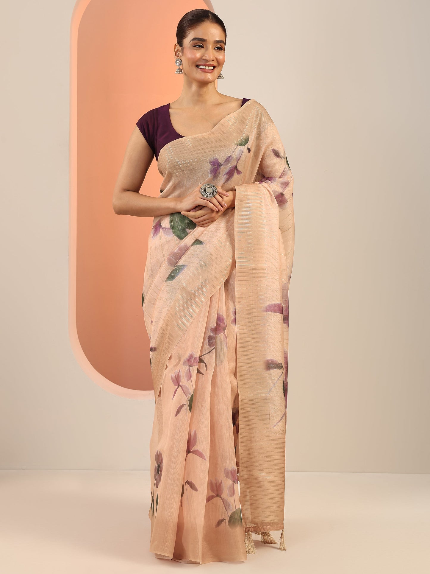 Peach Printed Silk Saree With Unstitched Blouse Piece