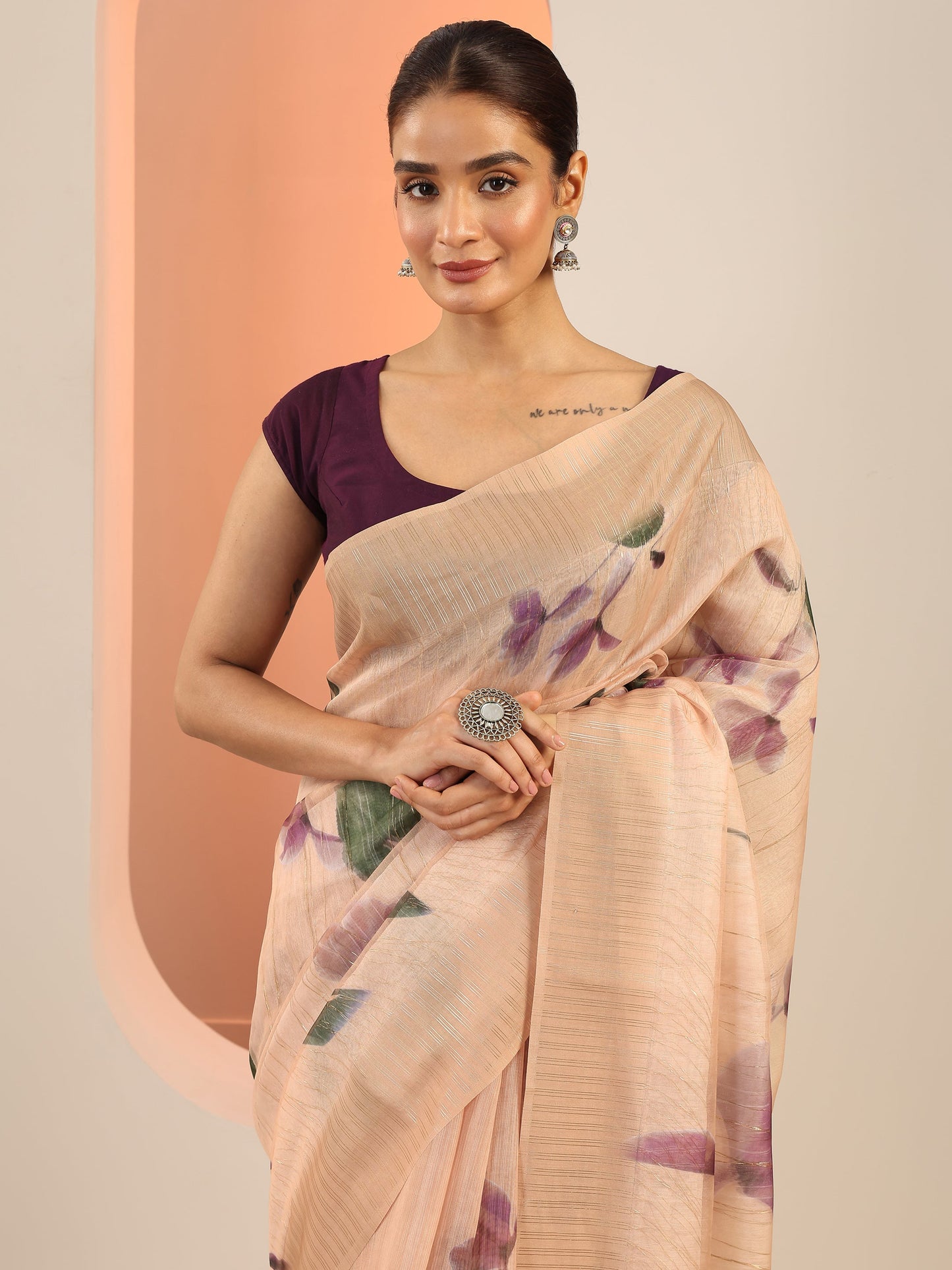 Peach Printed Silk Saree With Unstitched Blouse Piece