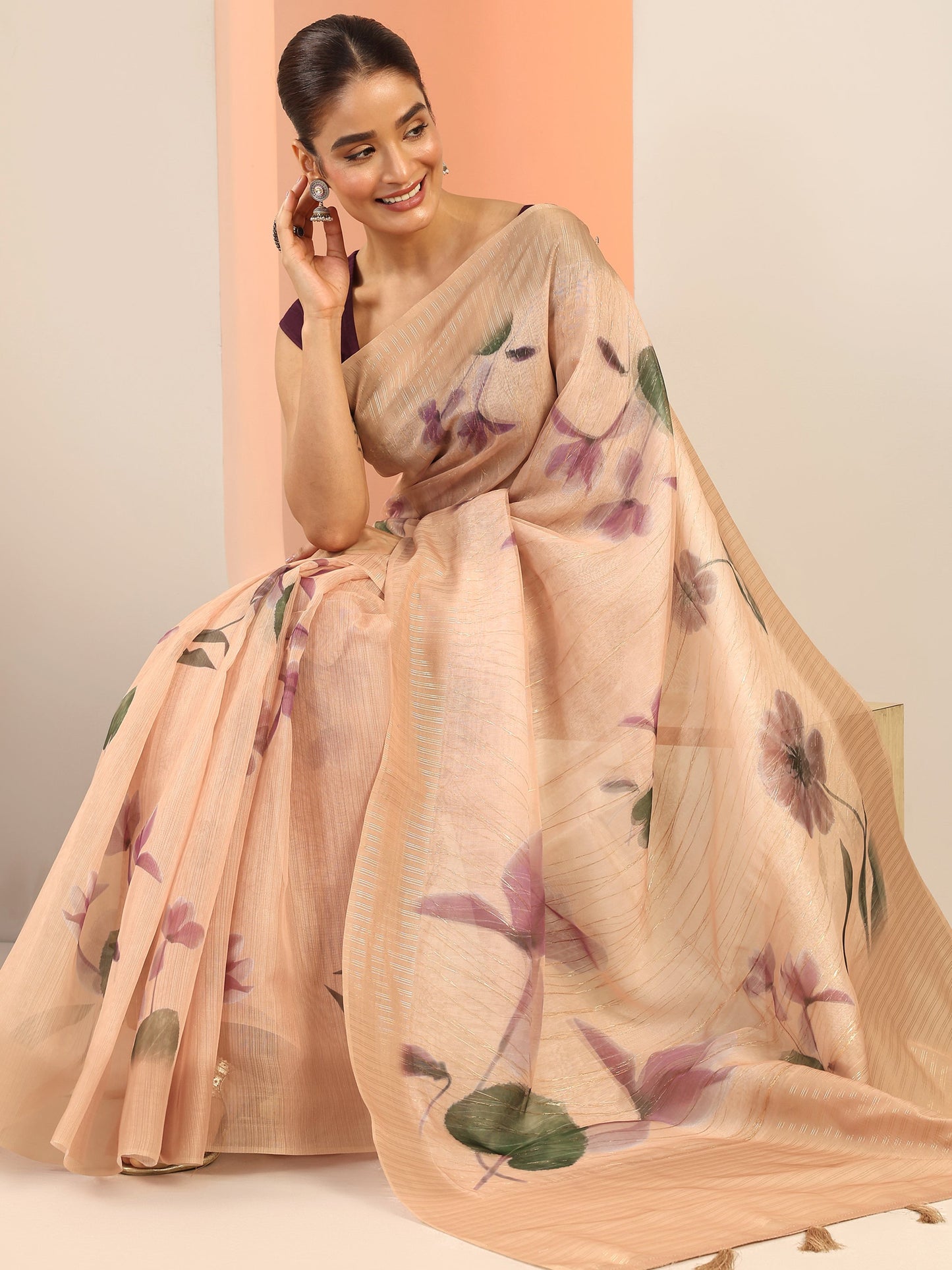Peach Printed Silk Saree With Unstitched Blouse Piece