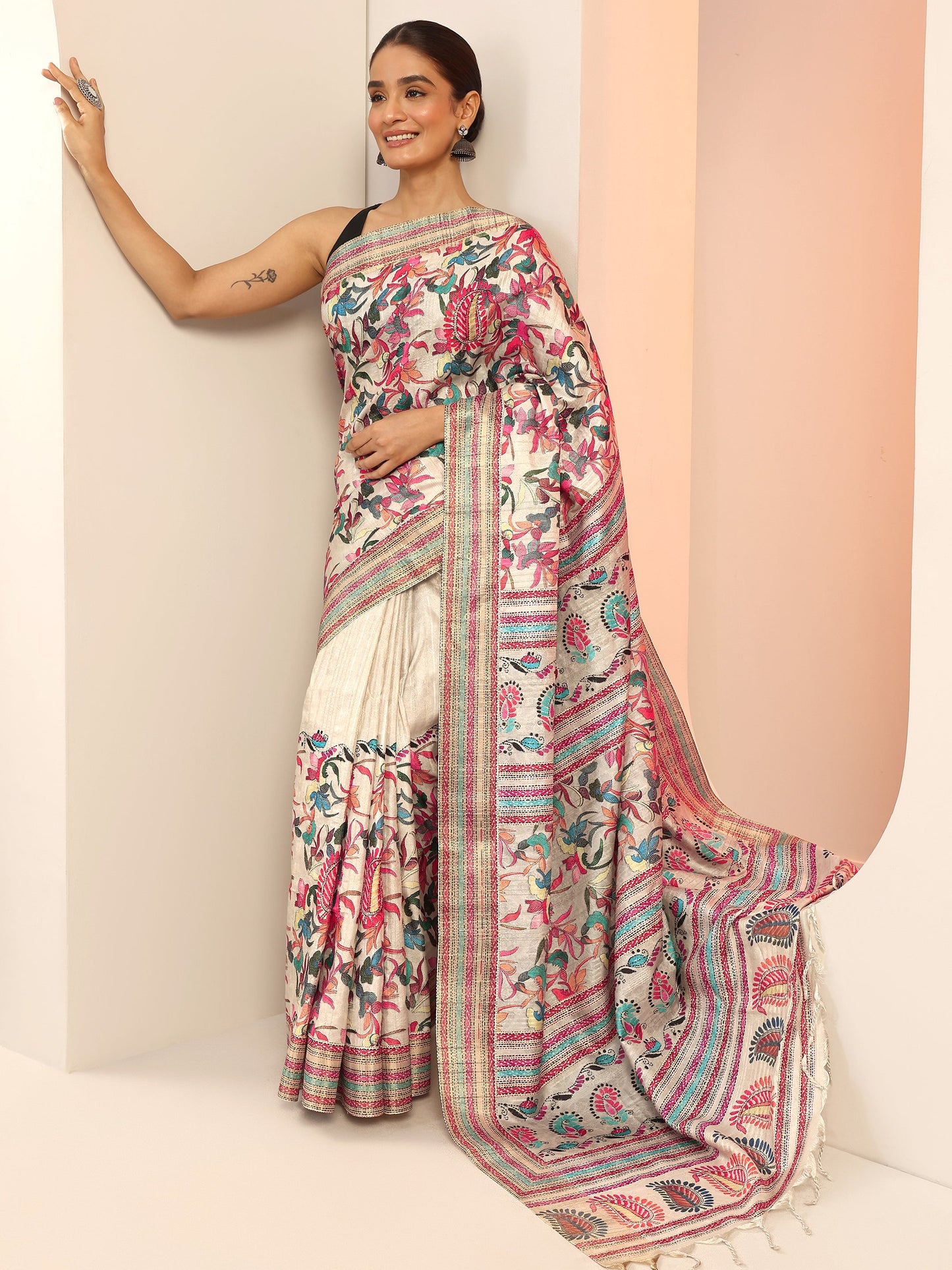 Multi Printed Silk Saree With Unstitched Blouse Piece