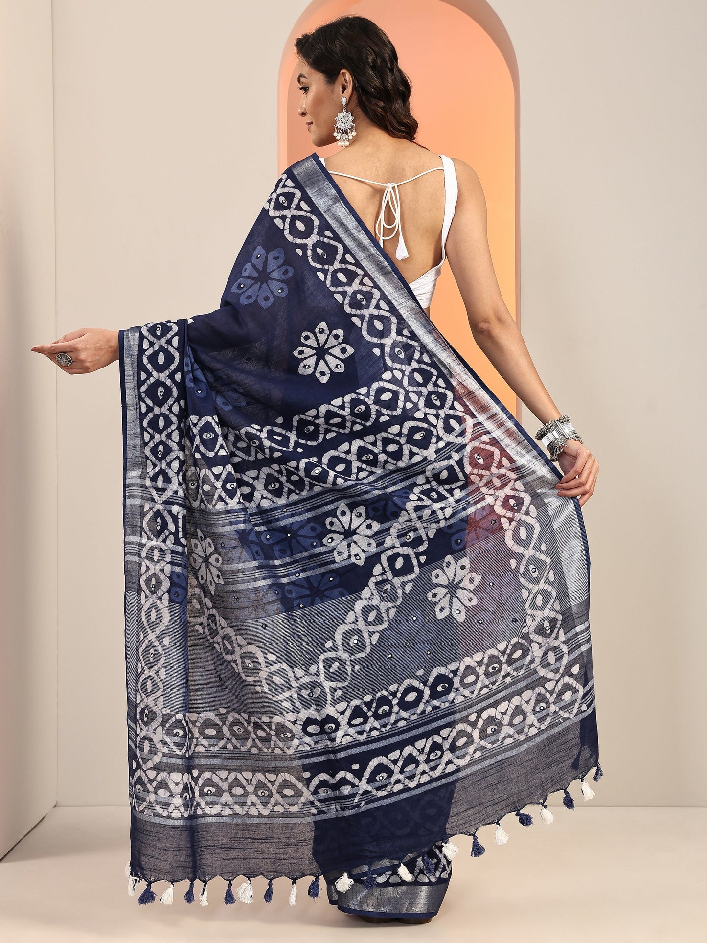 Blue Printed Cotton Saree With Unstitched Blouse Piece