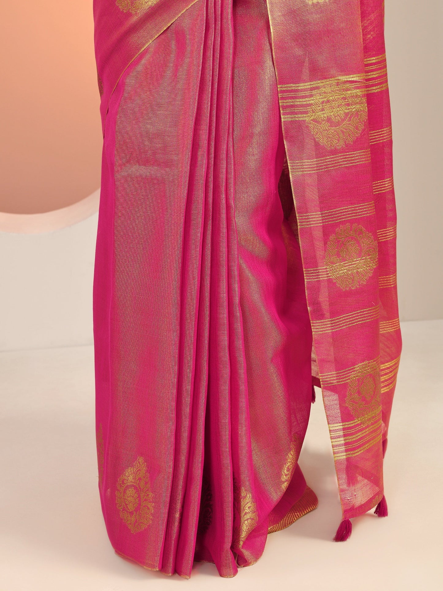 Pink Woven Silk Blend Saree With Unstitched Blouse Piece
