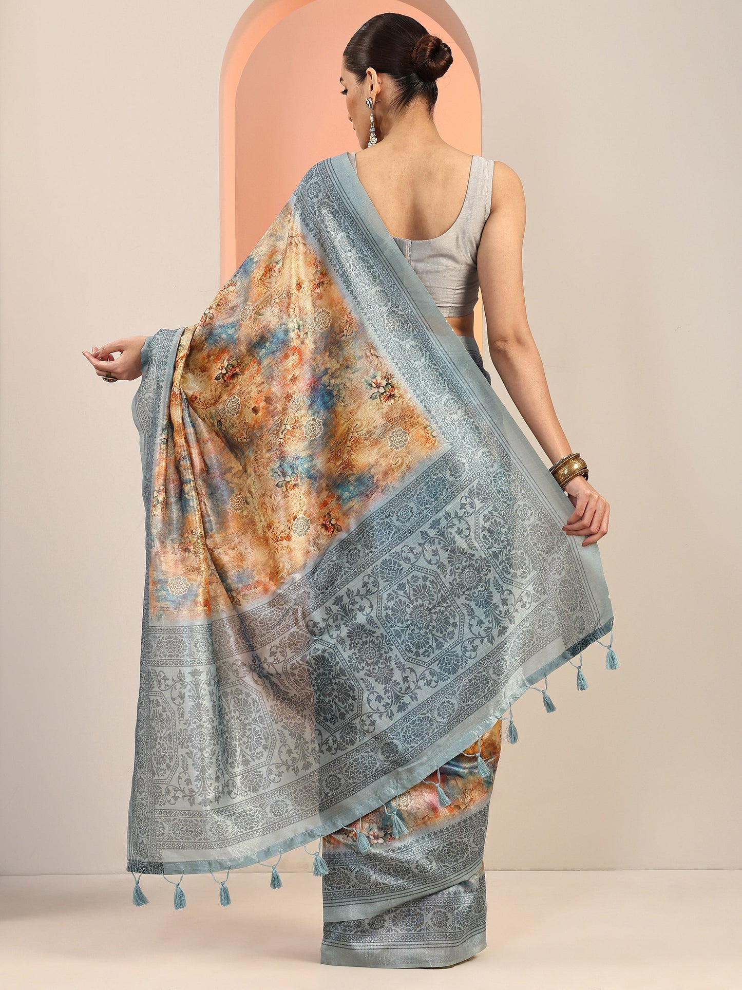 Blue Printed Silk Blend Saree With Unstitched Blouse Piece