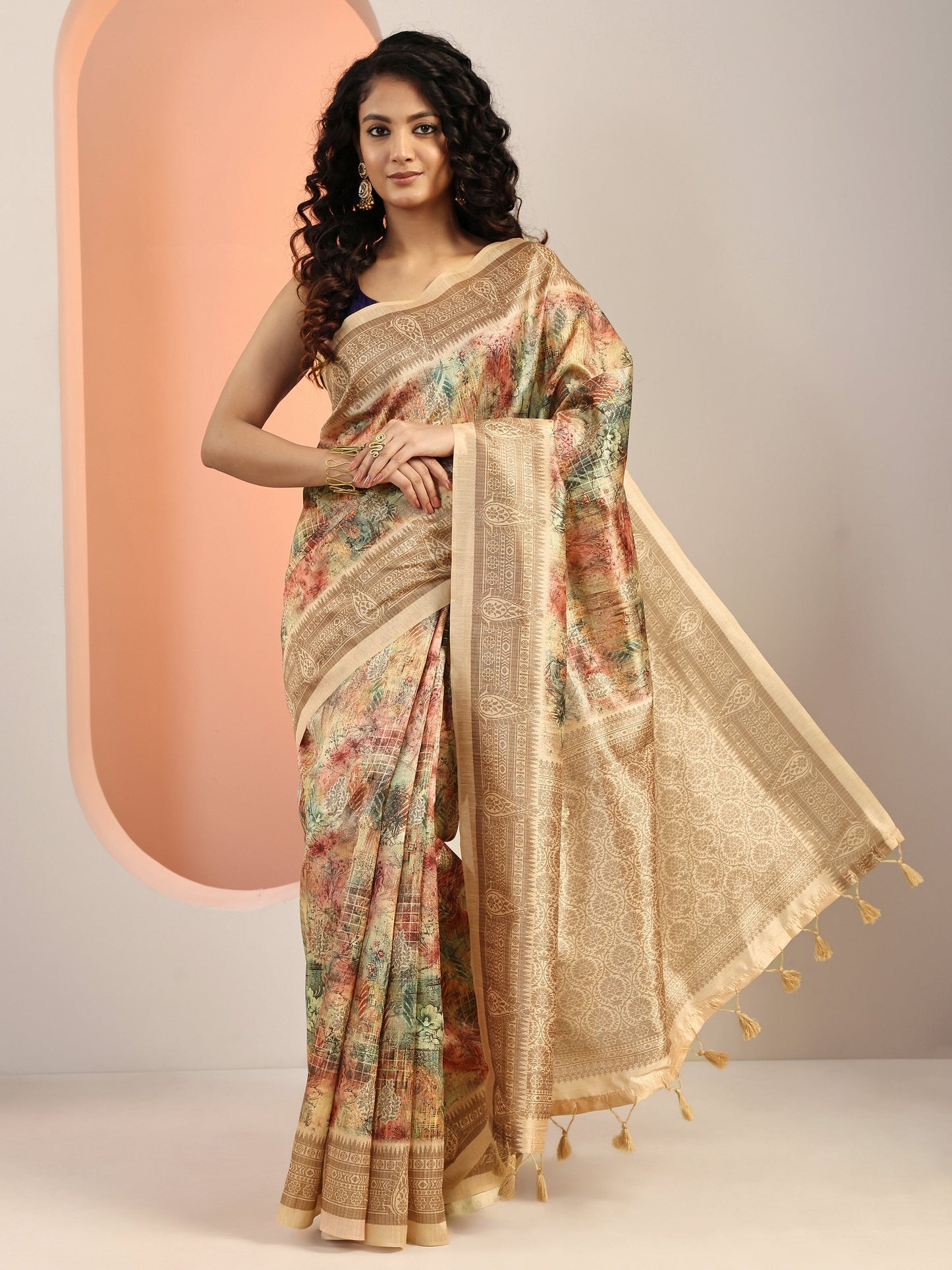 Multi Printed Silk Blend Saree With Unstitched Blouse Piece